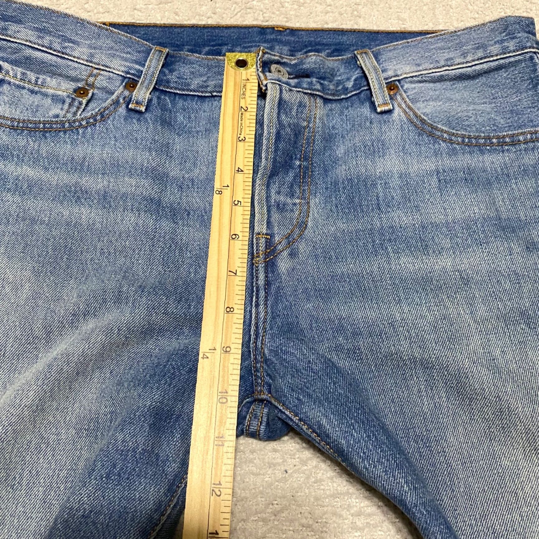 Levi's Levi's 501 Mens Jeans 29x32 Blue Denim Straight Medium Wash Distress Classic Fit Size US 30 / EU 46 - 4 Thumbnail