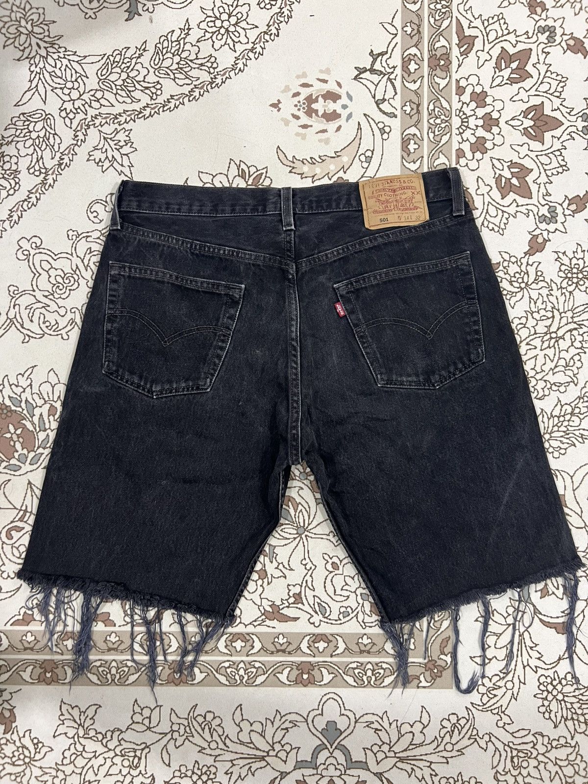 Levi's Vintage Clothing Vintage 1999 Levis 501 Raw Hem Distressed Denim Tears Jorts Size US 33 - 2 Thumbnail