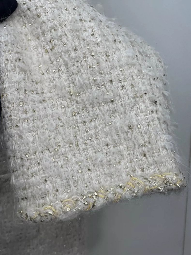 Chanel Chanel Egyptian series white gold silhouette jacket 2504-Ne Size XS / US 0-2 / IT 36-38 - 5 Thumbnail