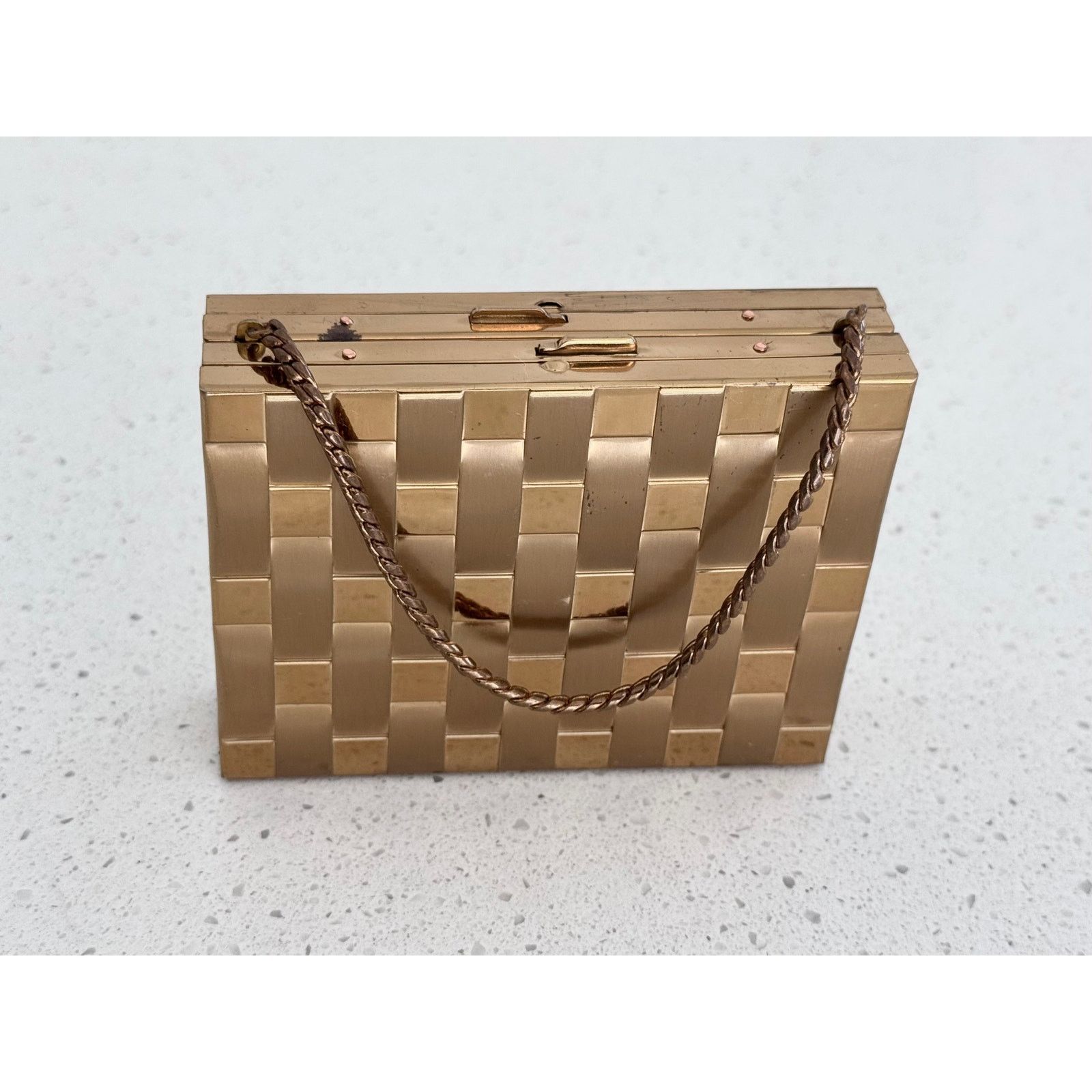 Vintage Vintage Miniaudiere & Makeup Gold Basket Weave Compact Case Size ONE SIZE - 1 Thumbnail