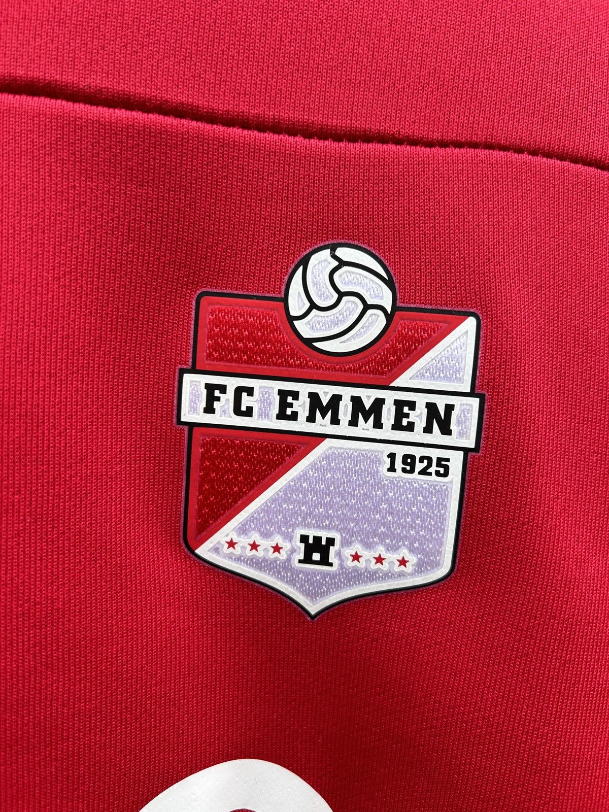 Hummel Hummel x Emmen FC Eredivisie Erste Sweatshirt Crewneck Size US L / EU 52-54 / 3 - 3 Thumbnail