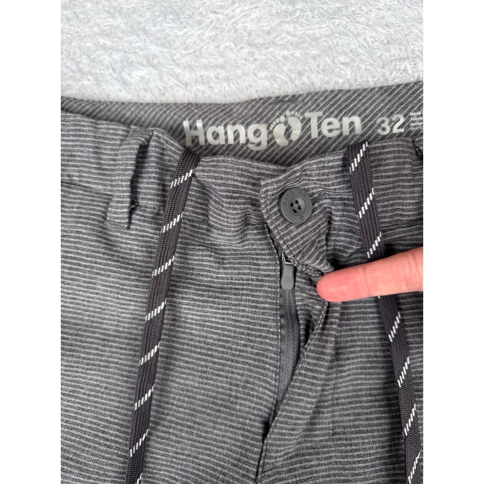 Hang Ten Hang Ten Mens Shorts 32 Gray Striped Chino Polyester Blend Skate Beach Surf Casual 5-Pocket Logo Belt Loops Inseam 10 in Regular Fit Size US 32 / EU 48 - 6 Thumbnail
