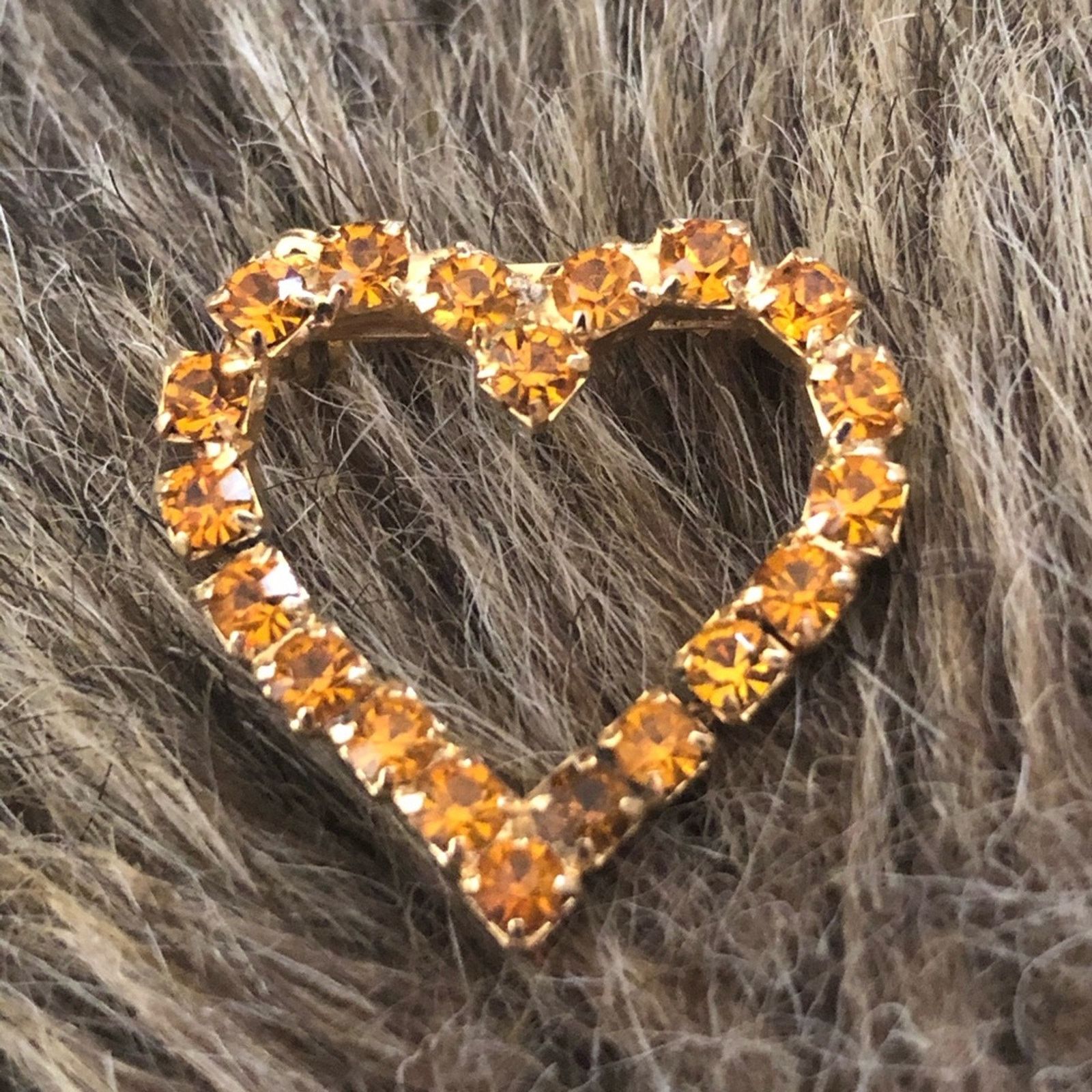 Vintage Vintage 70s amber rhinestone heart brooch pin Size ONE SIZE - 1 Thumbnail