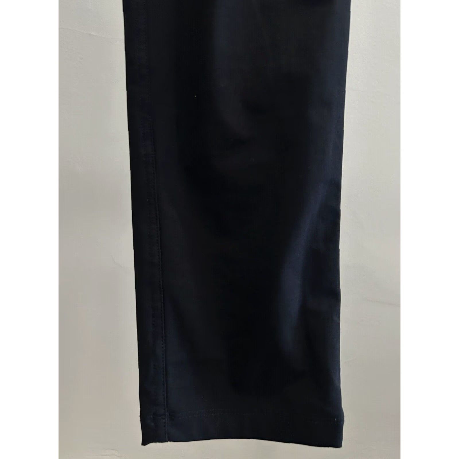 Lululemon VINTAGE Lululemon Slim Dress Pants Men Black 32 Inseam 32 Skinny 9.5 Rise Used MSR 00+ Mens Size US 32 / EU 48 - 5 Thumbnail