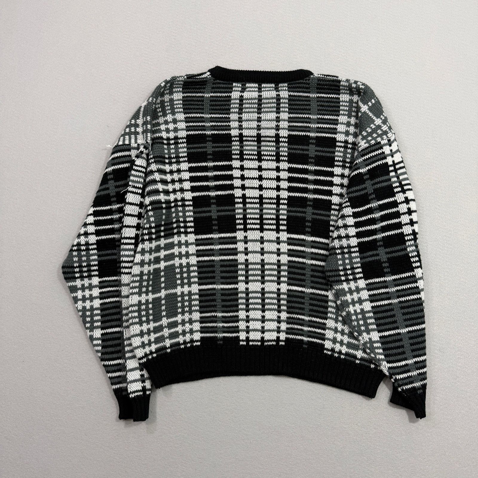Vintage Vintage American Weekend Sweater Extra Large Geometric Size US XL / EU 56 / 4 - 6 Thumbnail