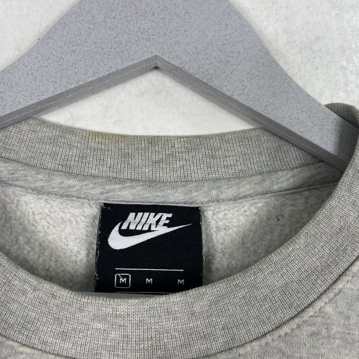 Nike 💥NIKE JDI BOX LOGO CREWNECK SWEATSHIRT Size US M / EU 48-50 / 2 - 9 Thumbnail