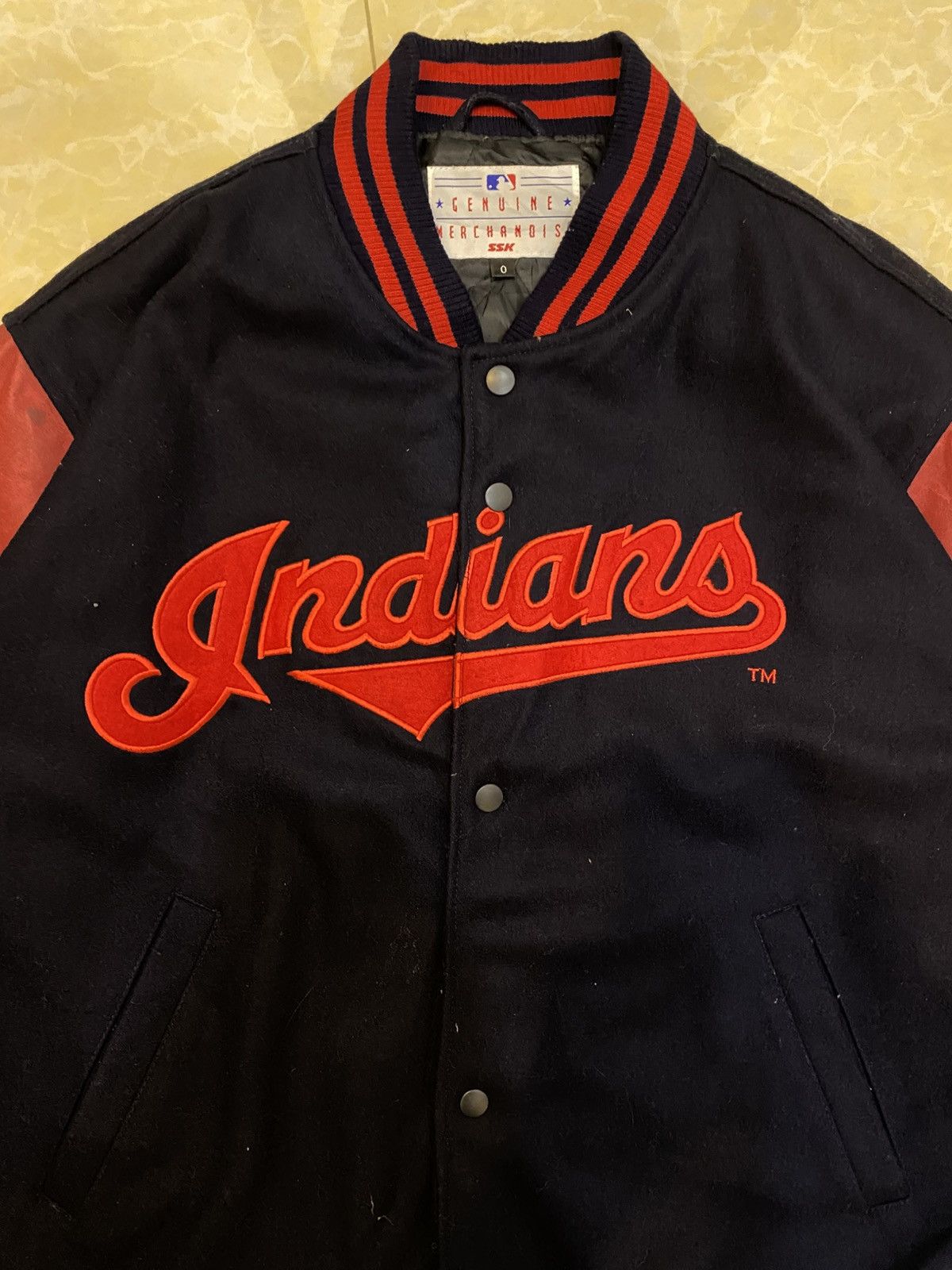 MLB Indians Majestic Baseball Bomber Size US L / EU 52-54 / 3 - 4 Thumbnail