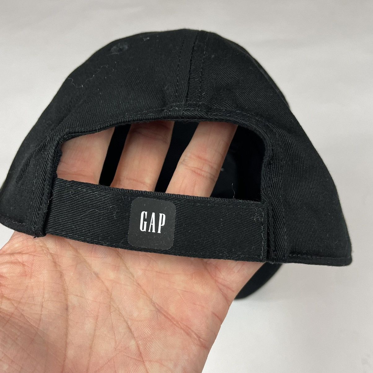 Gap × Kanye West Yeezy X Gap X Balenciaga Black Cap Size ONE SIZE - 5 Thumbnail