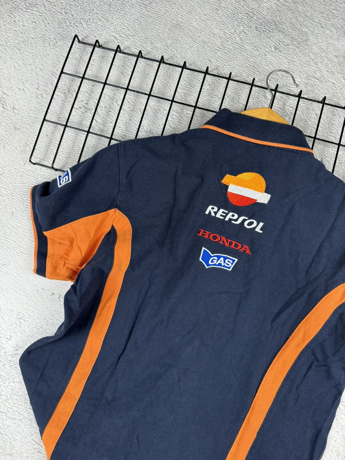 Formula 1 × Honda × Vintage Honda Gas Repsol Racing Team Polos Formula Uno F-1 M sz Size US M / EU 48-50 / 2 - 9 Thumbnail