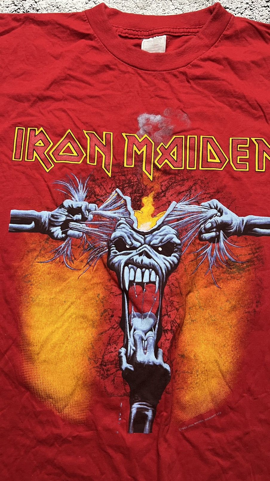 Band Tees 1993 Iron Maiden ripped head “a real dead one” rare t shirt Size US XL / EU 56 / 4 - 3 Thumbnail