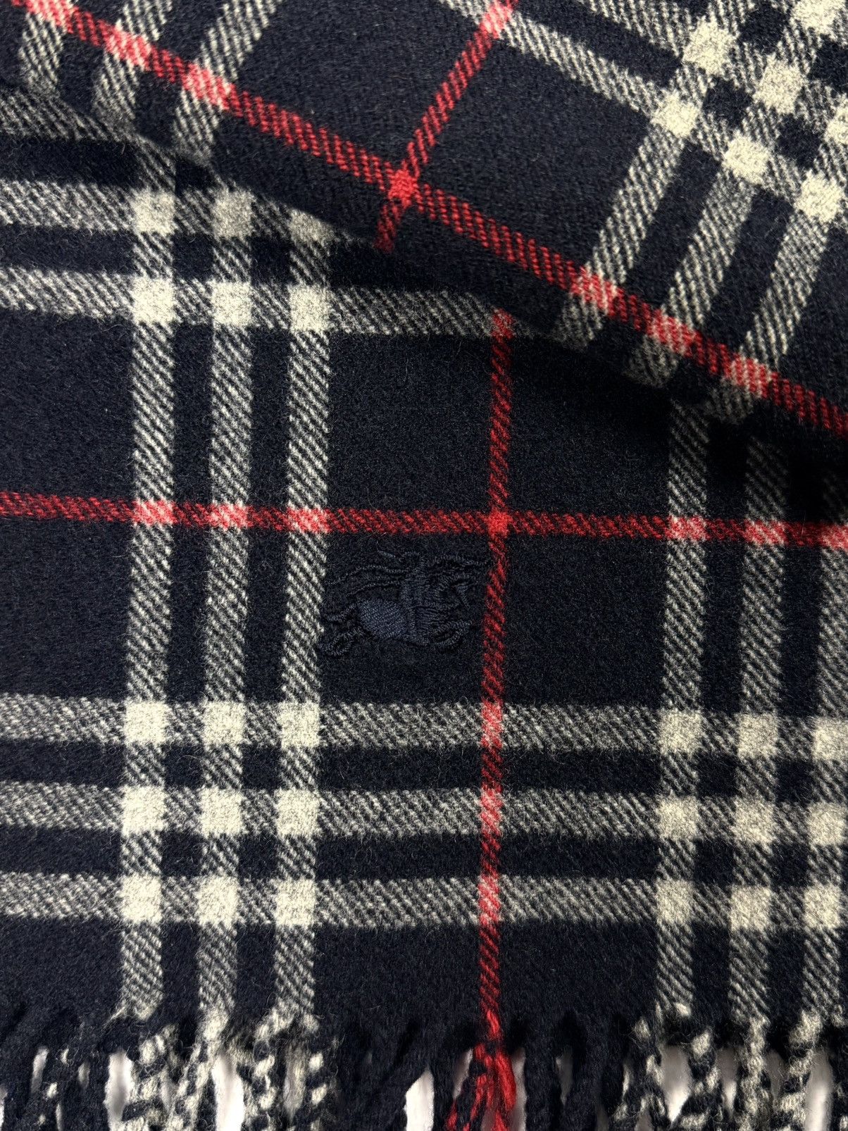 Burberry Burberry London Navy Wool Scarf Check Muffler Vintage Luxury Size ONE SIZE - 6 Thumbnail
