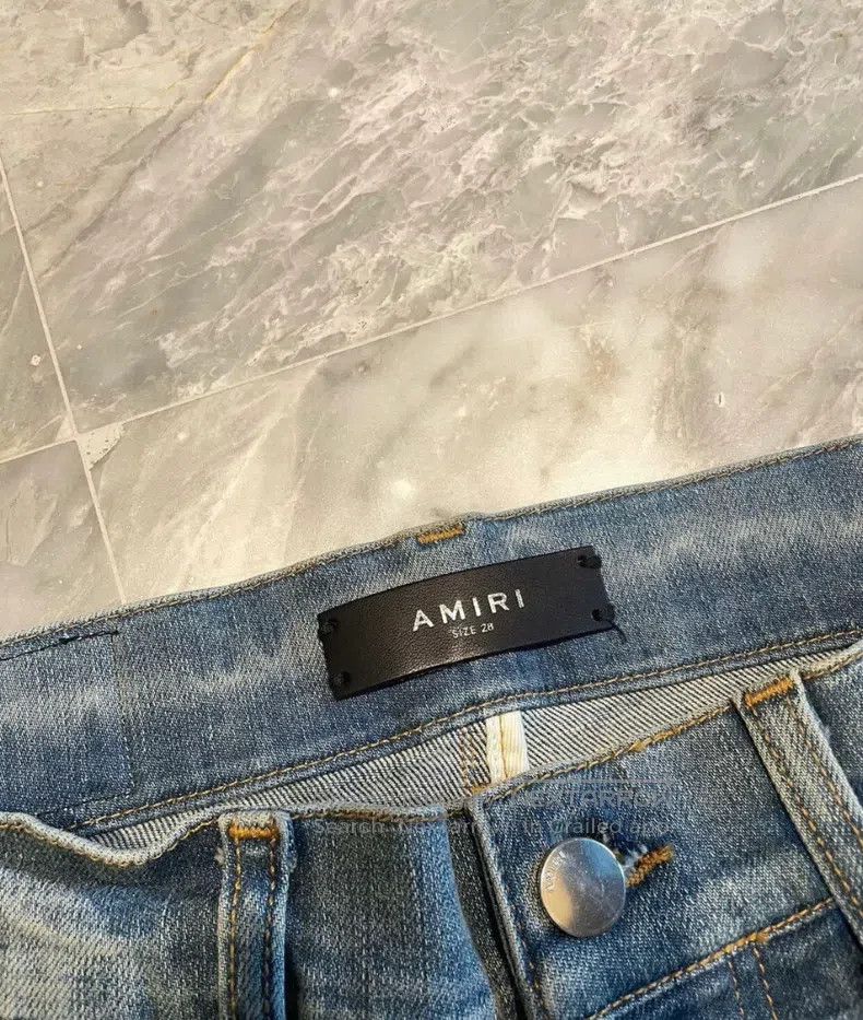 Amiri Amiri Size 28 Art yellow mud brush color splicing blue cow Size US 28 / EU 44 - 2 Thumbnail