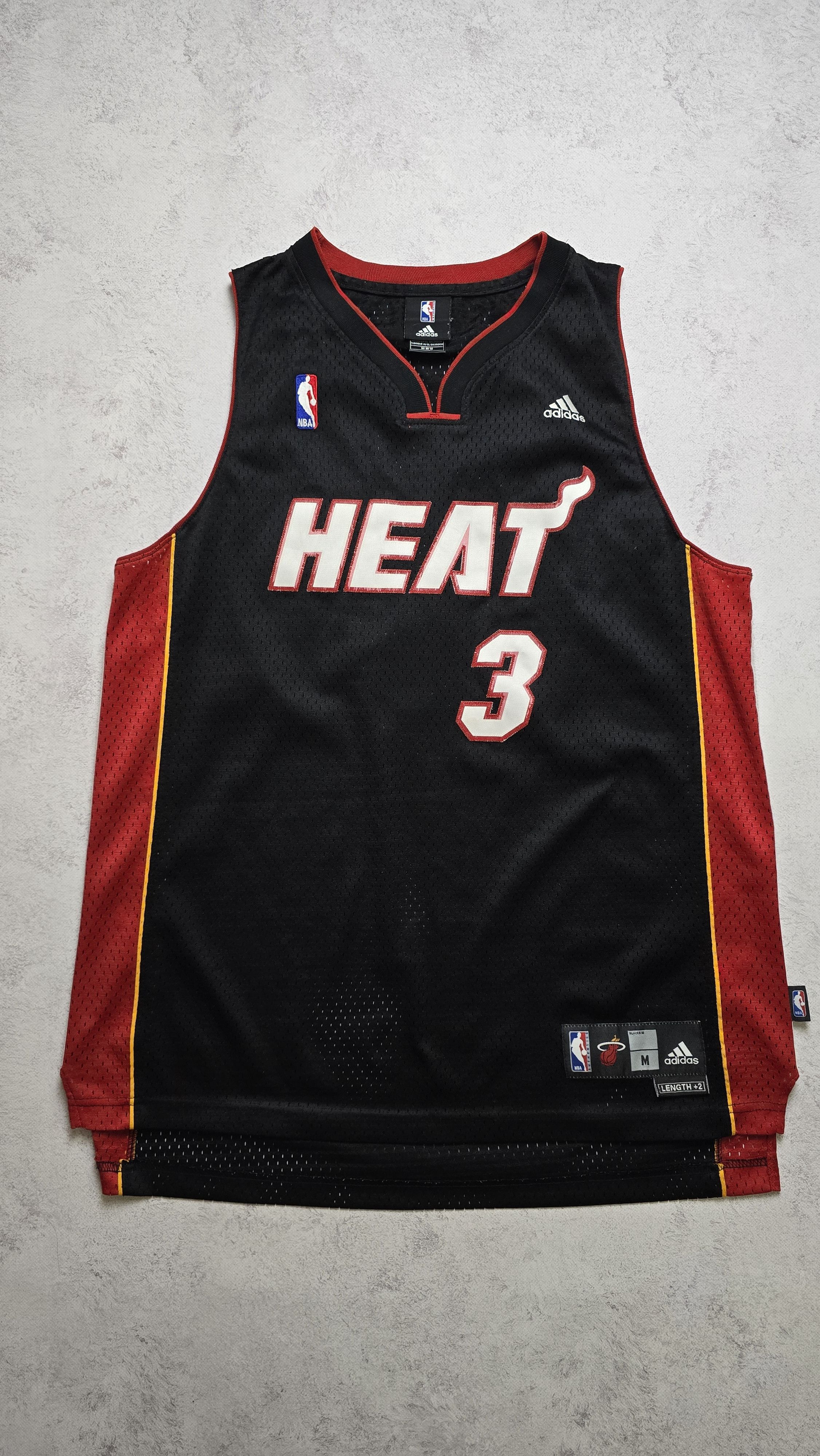 Adidas Miami Heat Dwyane Wade #3 Basketball Jersey Size US M / EU 48-50 / 2 - 1 Thumbnail