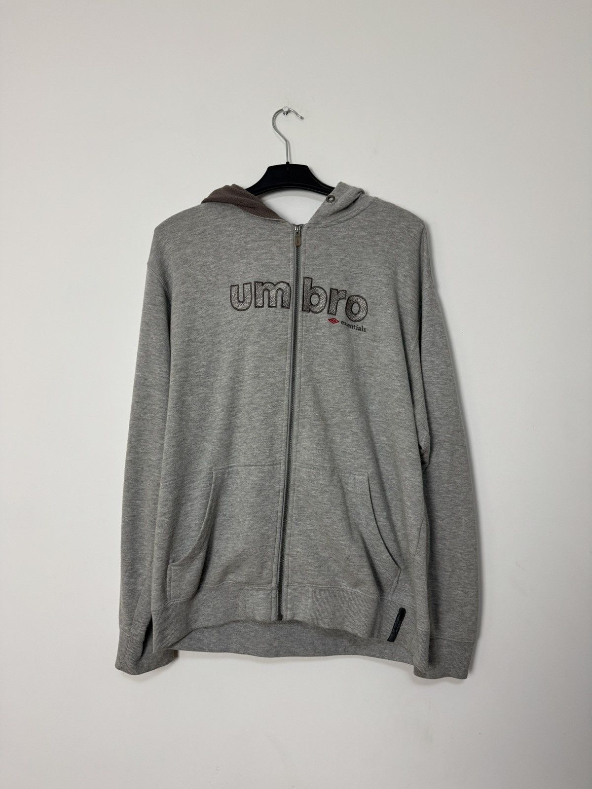 UMBRO■[X BOILER ROOM] Hoodie ■送料込 Boiler Room Men's x Umbro Hoodie in Black Boiler Room