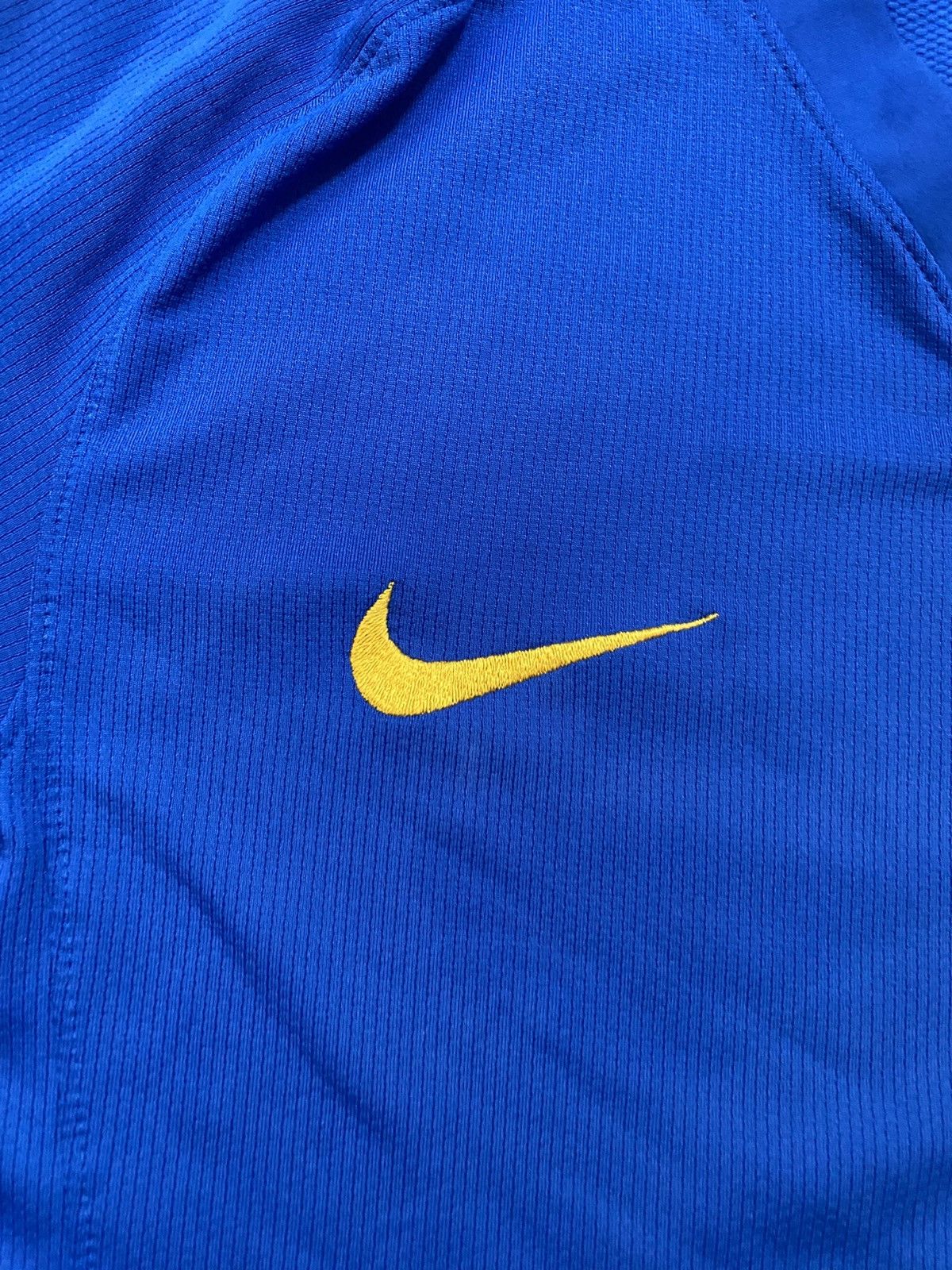 Nike Nike BRAZIL 2008 2010 AWAY FOOTBALL SHIRT SOCCER JERSEY Size US M / EU 48-50 / 2 - 4 Thumbnail