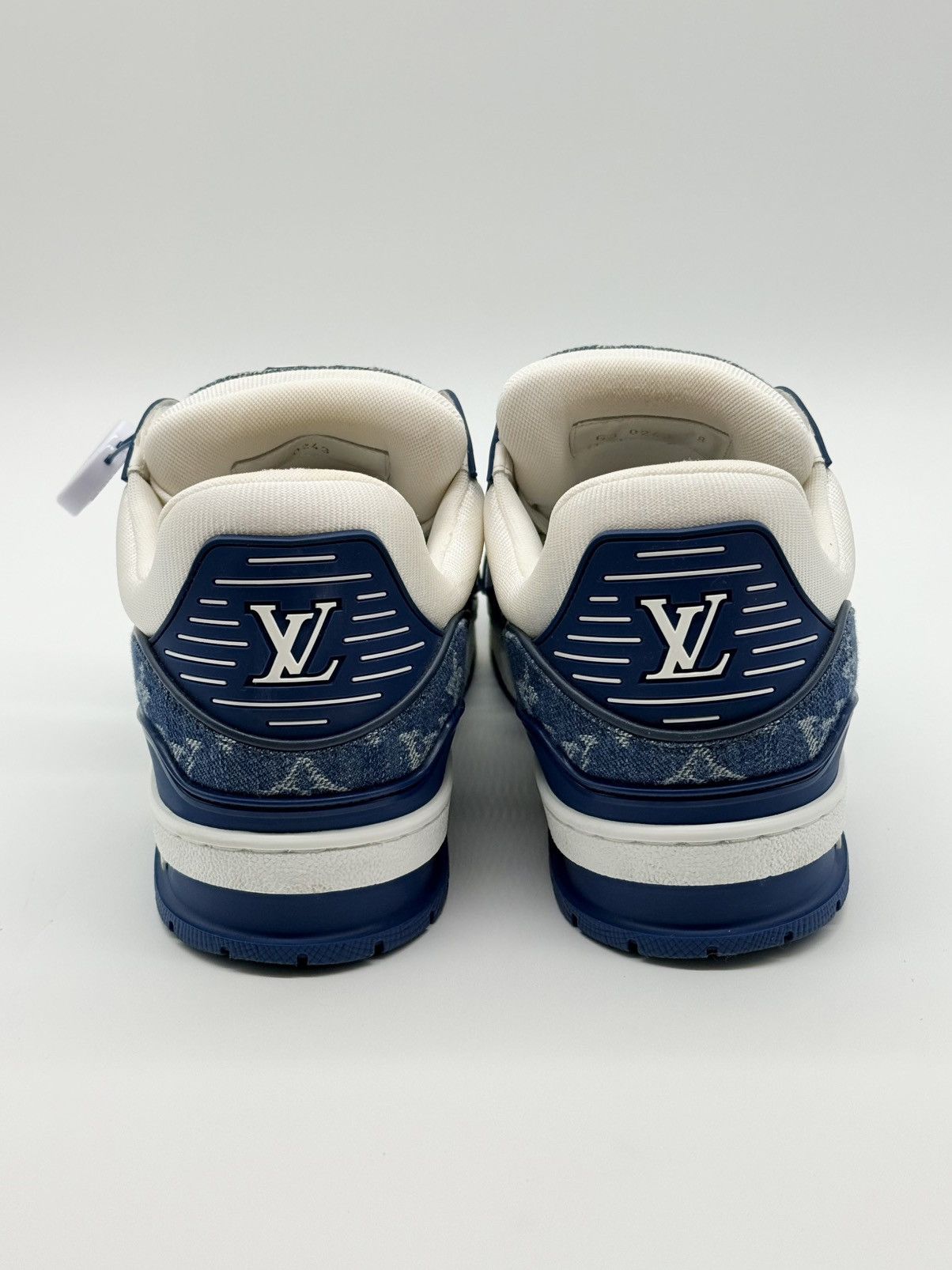 Louis Vuitton Size 9 - Louis Vuitton Trainer Blue Monogram Denim Size US 9 / EU 42 - 5 Thumbnail