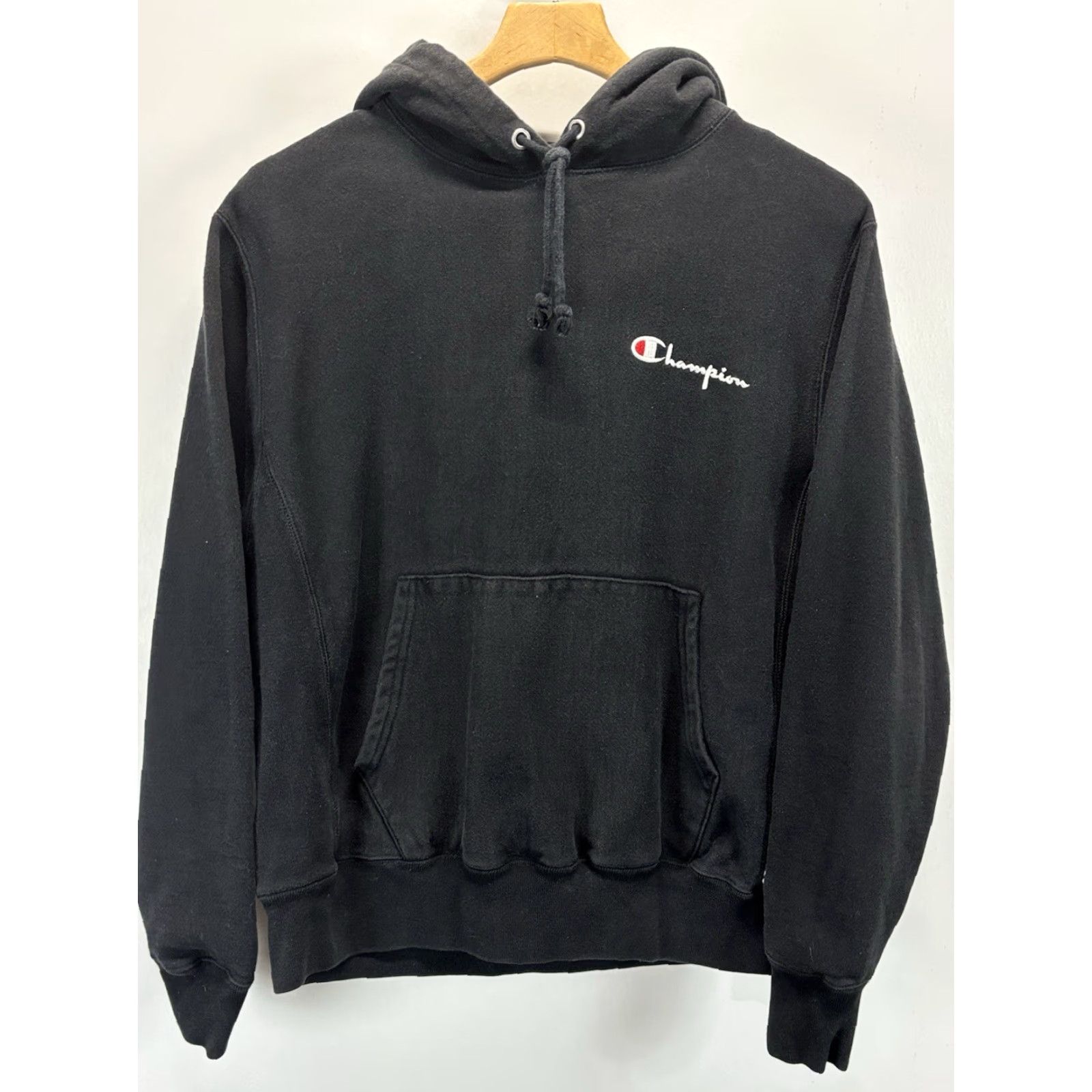 Champion VINTAGE Champion Reverse Weave Hoodie Sweatshirt M Black Mens Hooded Pullover Long Sleeve Cotton Blend Script Y2K Honduras Size US M / EU 48-50 / 2 - 2 Thumbnail