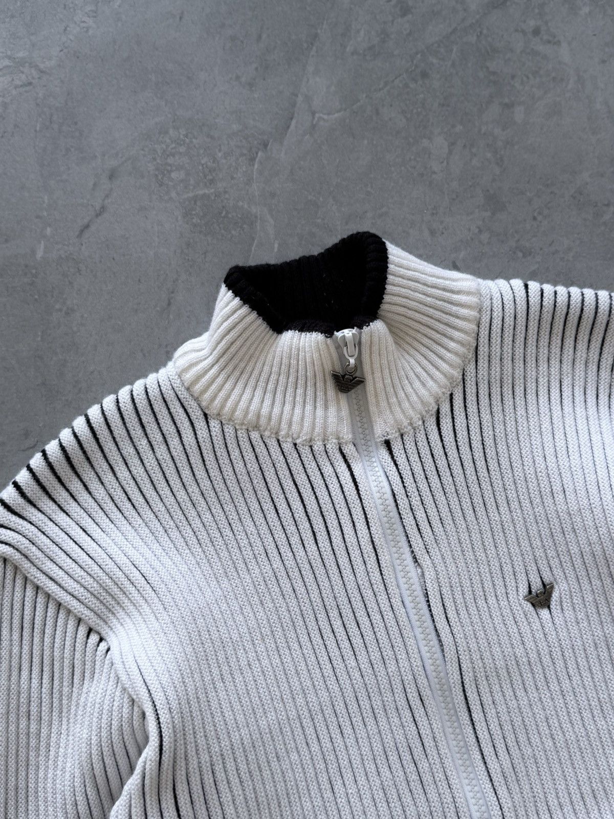 Emporio Armani 00s Vintage Avant Garde Emporio Armani Knit Zip Sweater Size US L / EU 52-54 / 3 - 3 Thumbnail