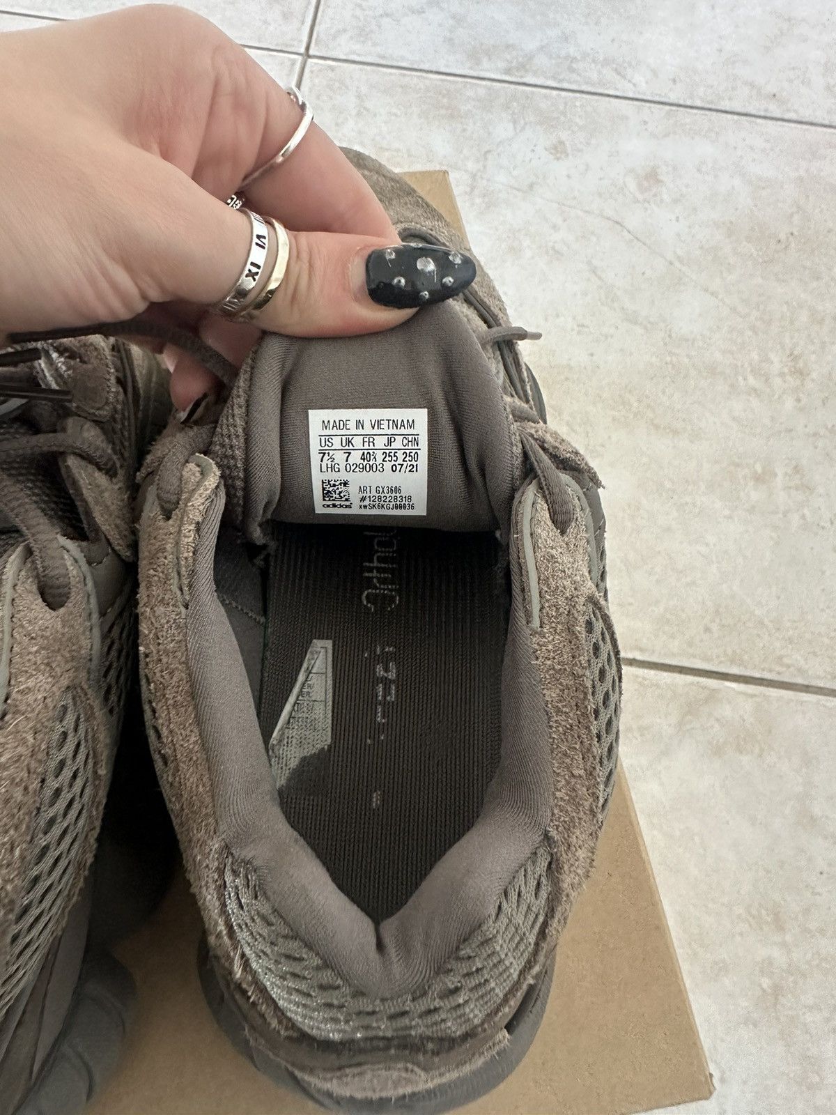 Yeezy YEEZY 500 Size US 7.5 / EU 40-41 - 7 Thumbnail