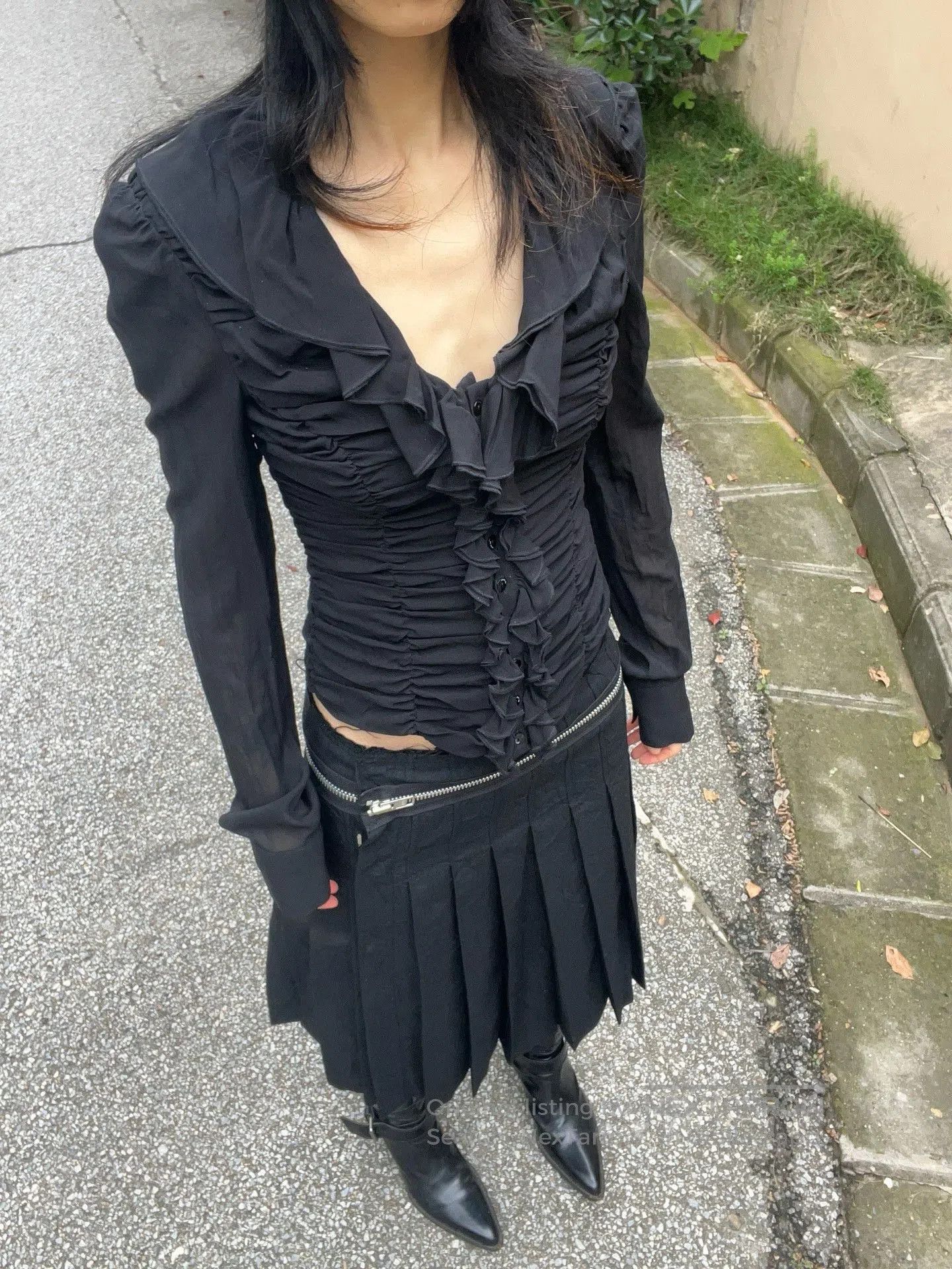 Rei Kawakubo Comme des Garçons Frayed Pleated Skirt. Size 39" - 3 Thumbnail