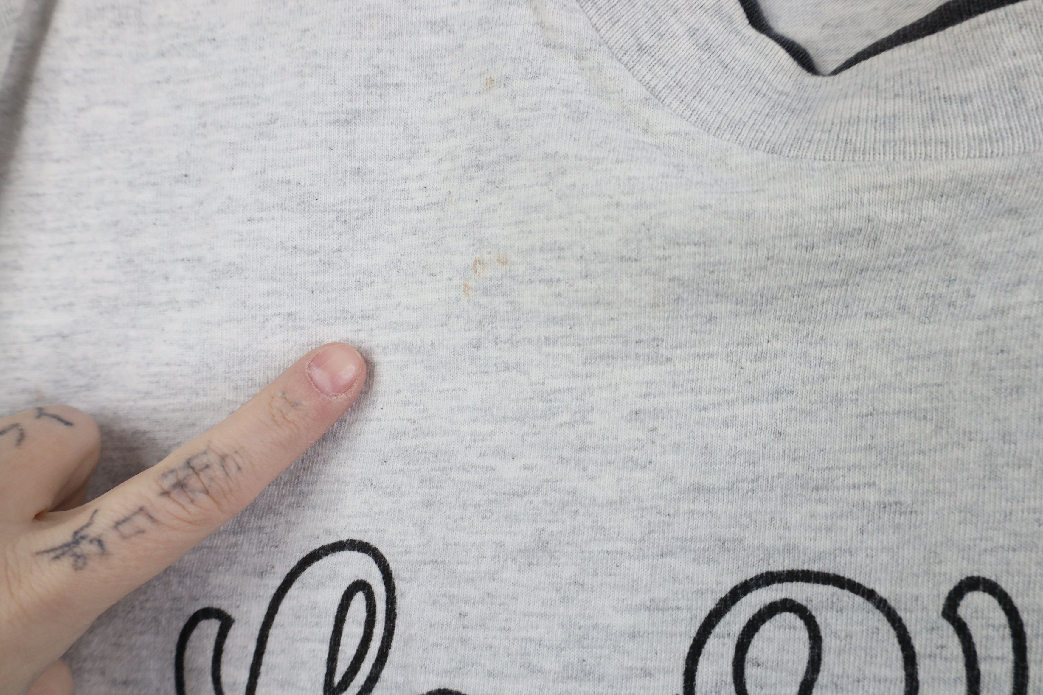 Vintage Vintage 90s Streetwear Spell Script Las Vegas T-Shirt Gray Size US L / EU 52-54 / 3 - 5 Thumbnail