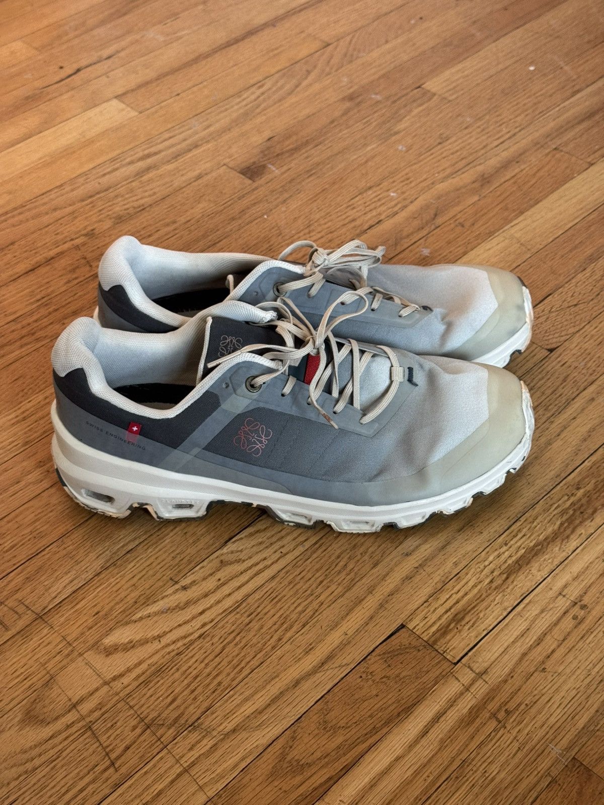 Loewe × On *BNWOT* LOEWE X ON CLOUDVENTURE Gradient Khaki SIZE 44 Size US 10 / EU 43 - 10 Thumbnail