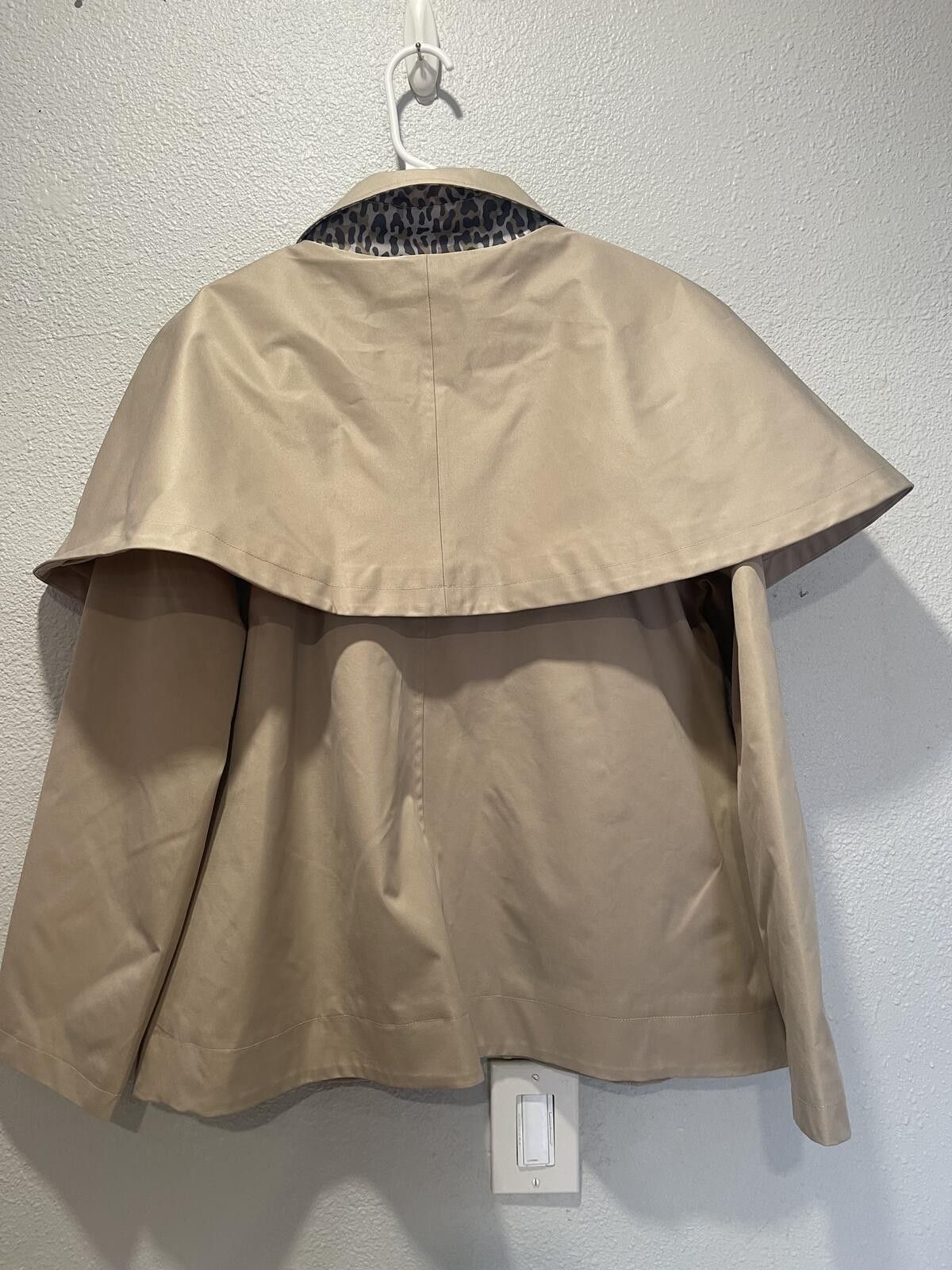 Other Sam Edelman Water Repellent Beige Cape Jacket Size L / US 10 / IT 46 - 2 Thumbnail