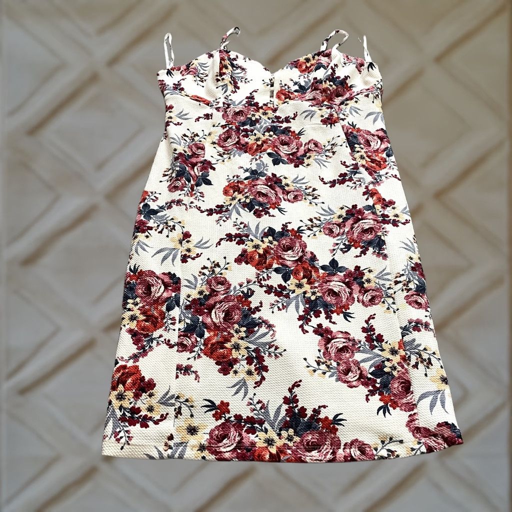 Vintage Love J Shift Dress Womens Plus 2X White Floral Midi Sleeveless Polyester Size XXL / US 16-18 / IT 52-54 - 1 Thumbnail