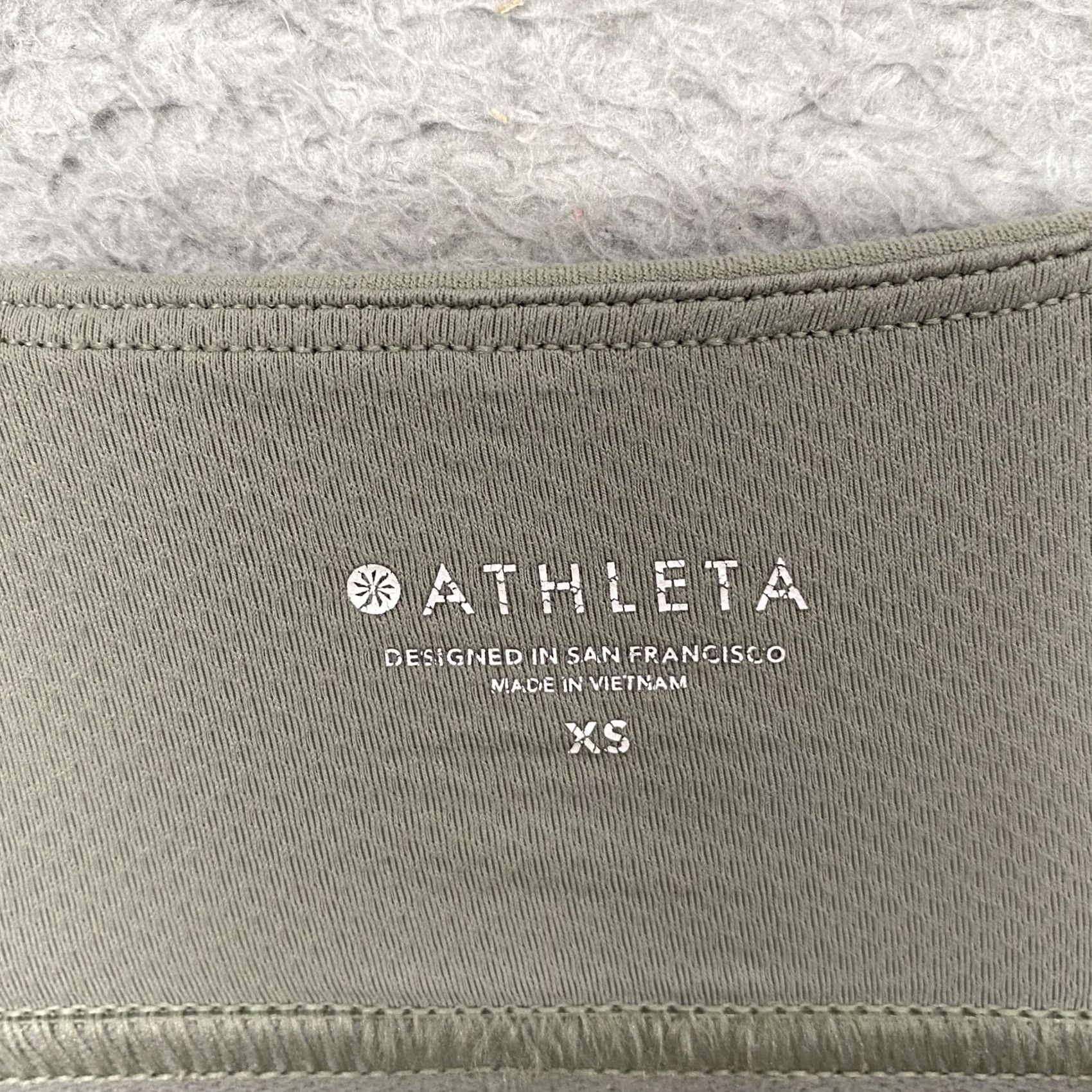 Athleta Athleta Sports Bra Womens XS Sage Green Ruched Cinched Longline Yoga Soft Size ONE SIZE - 6 Thumbnail