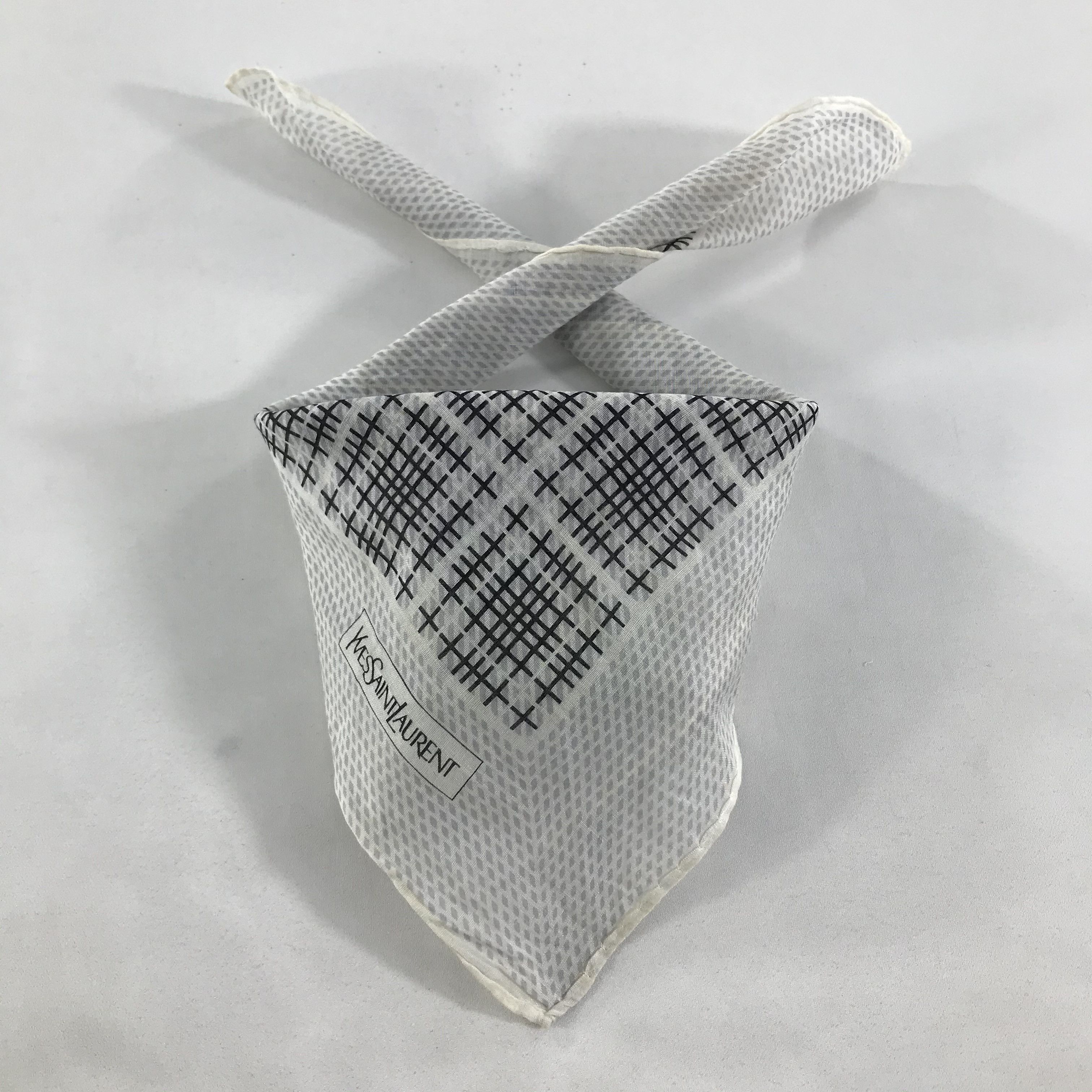 Vintage × Yves Saint Laurent Yves Saint Laurent Bandana /Handkerchief/Neckerchief -S1694 Size ONE SIZE - 3 Thumbnail