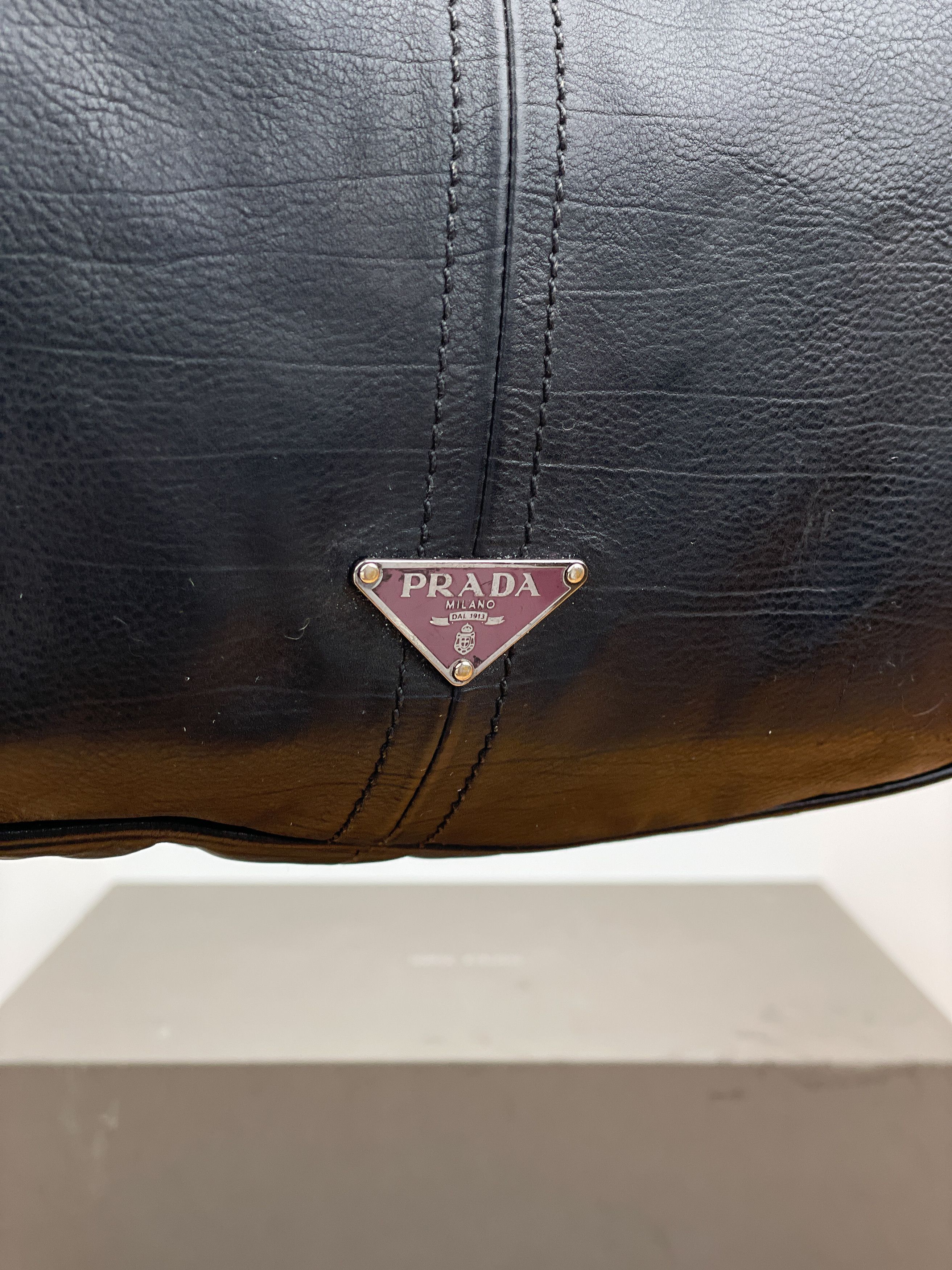Prada Prada 2000s Leather Hobo Shoulder Bag Size ONE SIZE - 9 Thumbnail