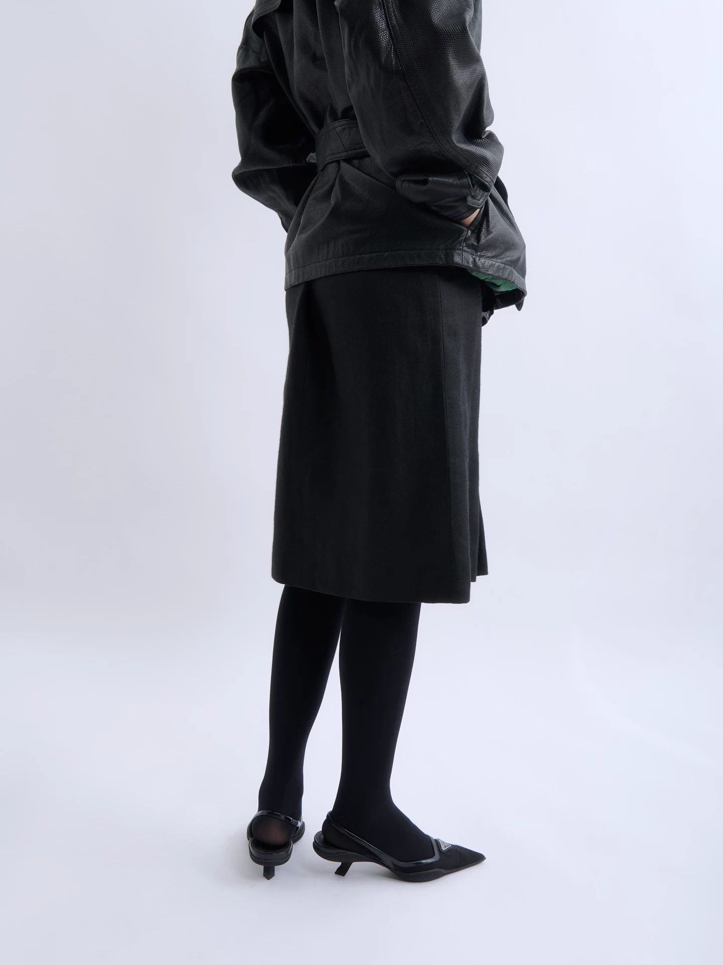 Chanel CHANEL 2004 Linen Cashmere Black Pencil Skirt Size 27" / US 4 / IT 40 - 5 Thumbnail