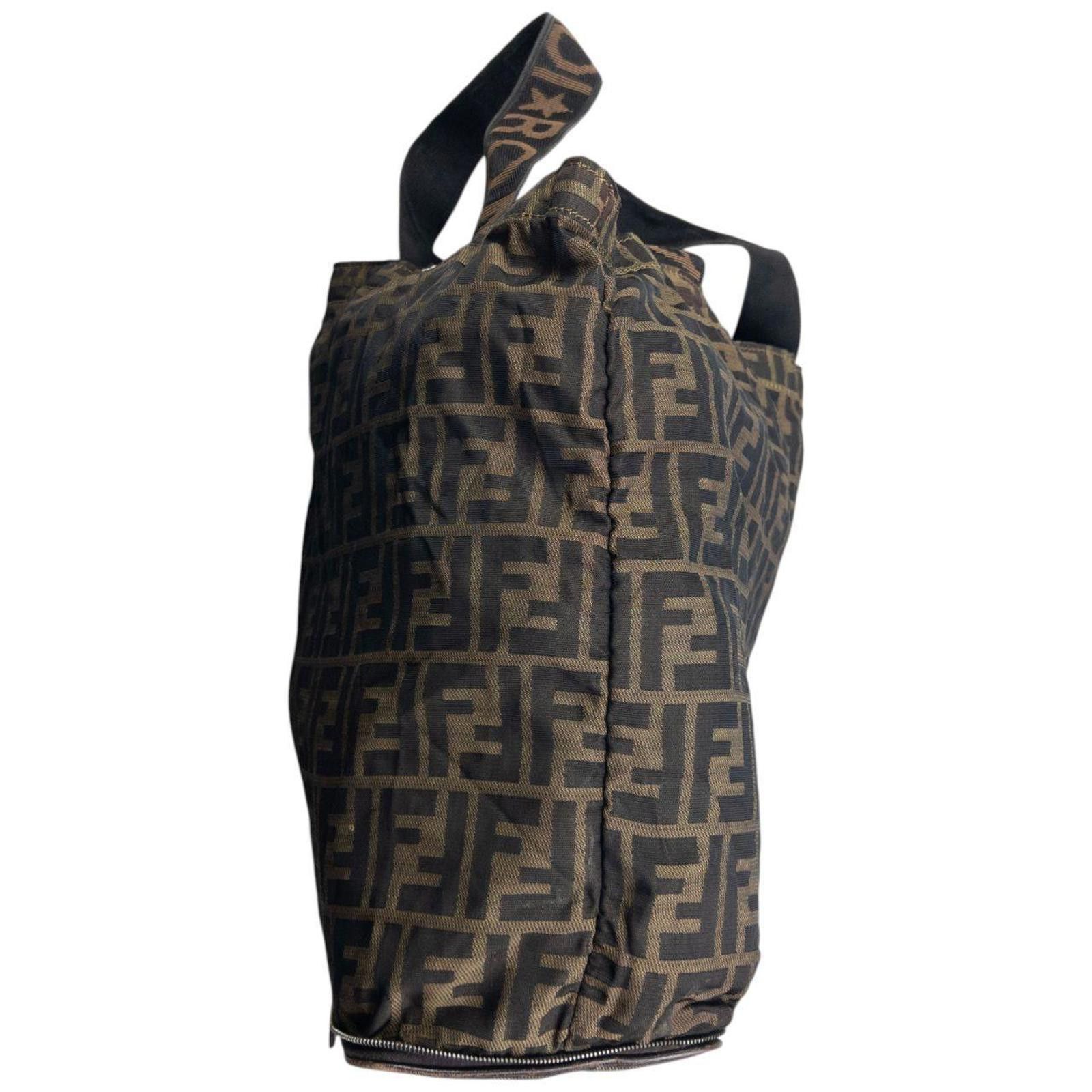 Fendi Vintage Fendi Monogram Foldable Shoulder Bag Size ONE SIZE - 4 Thumbnail