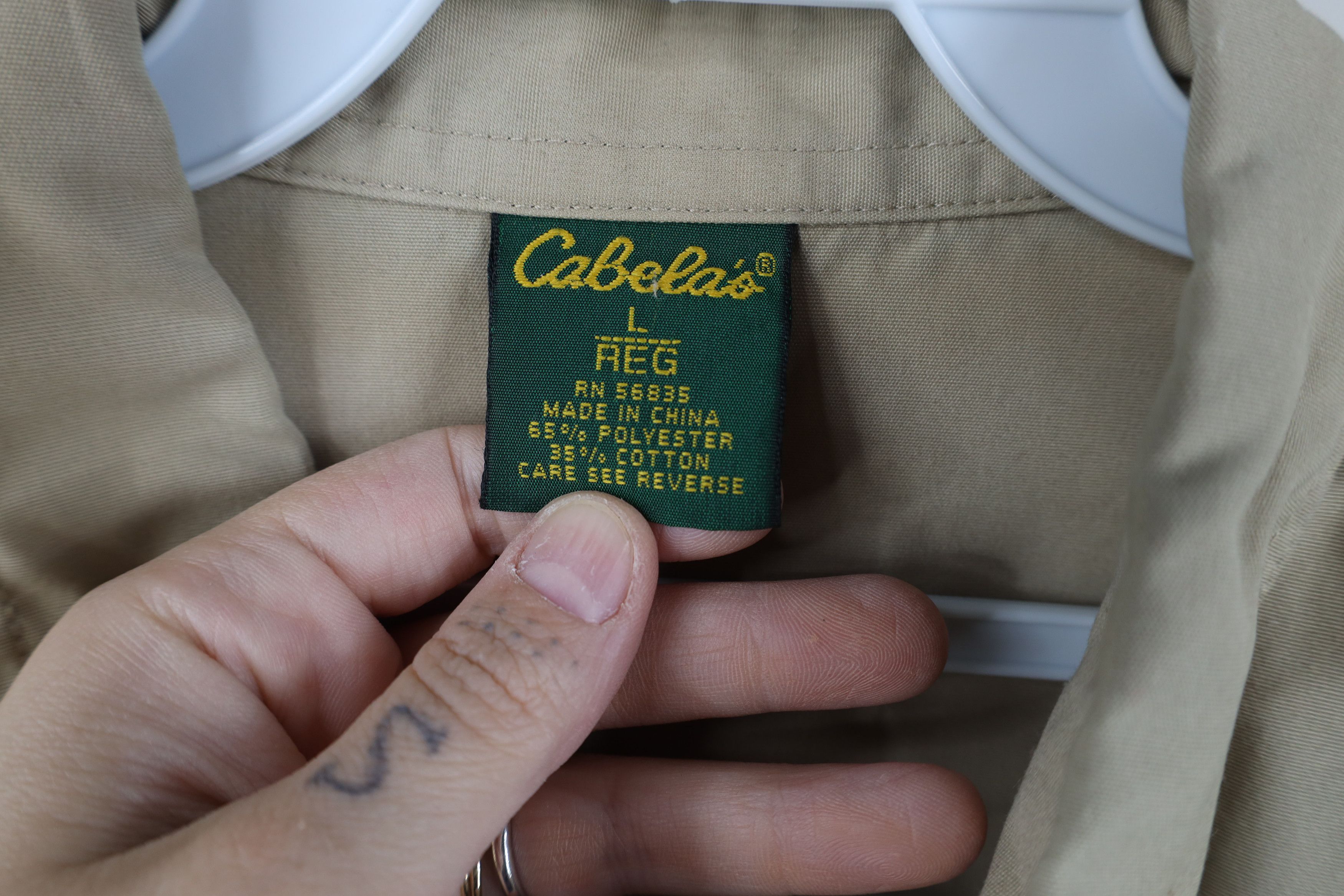 Cabelas Vintage 90s Cabelas Spell Out Safari Bush Button Shirt Size US L / EU 52-54 / 3 - 8 Thumbnail