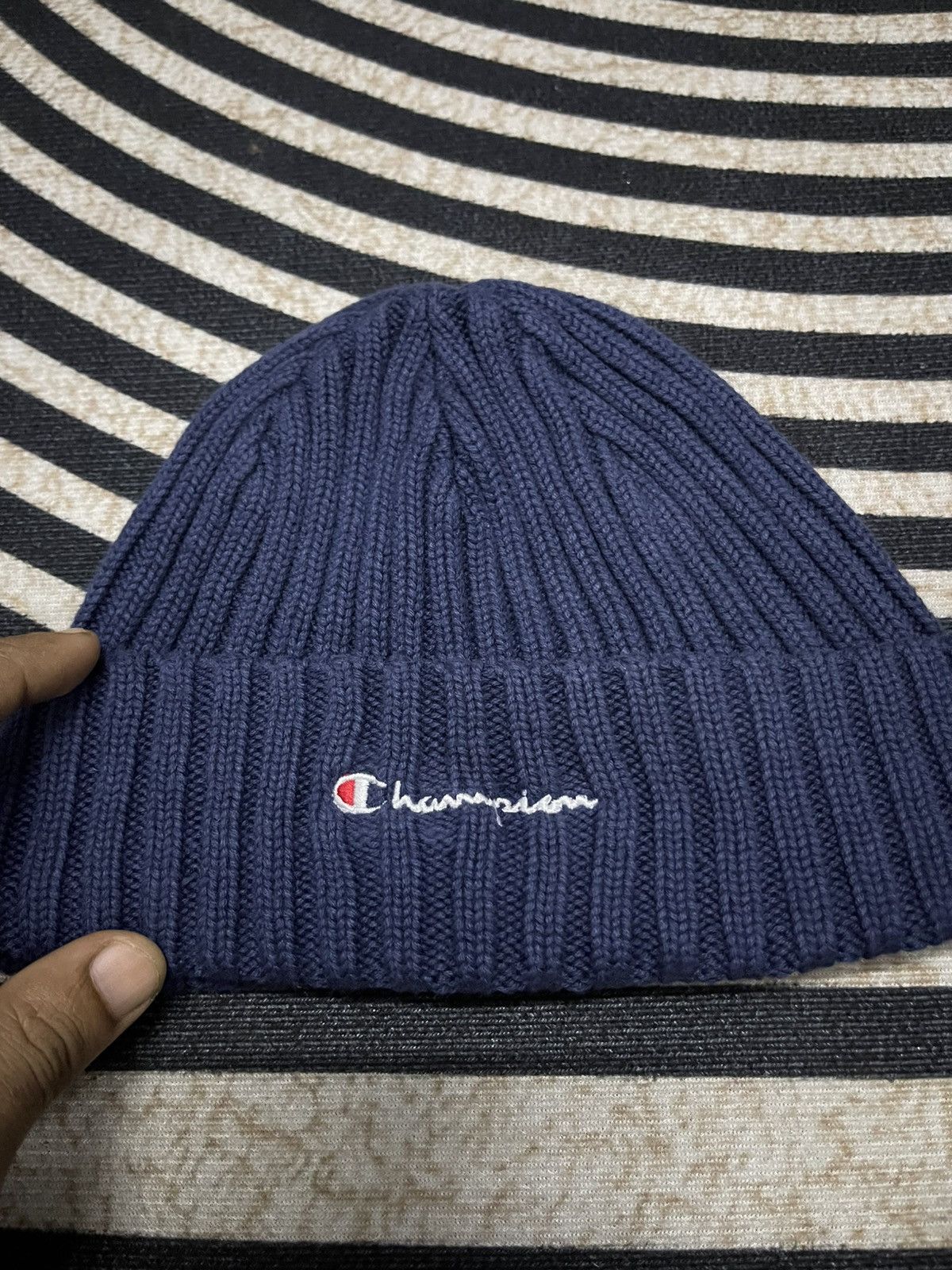 Champion VINTAGE CHAMPION EMBROIDERED SPELLOUT BEANIE HAT Size ONE SIZE - 3 Thumbnail