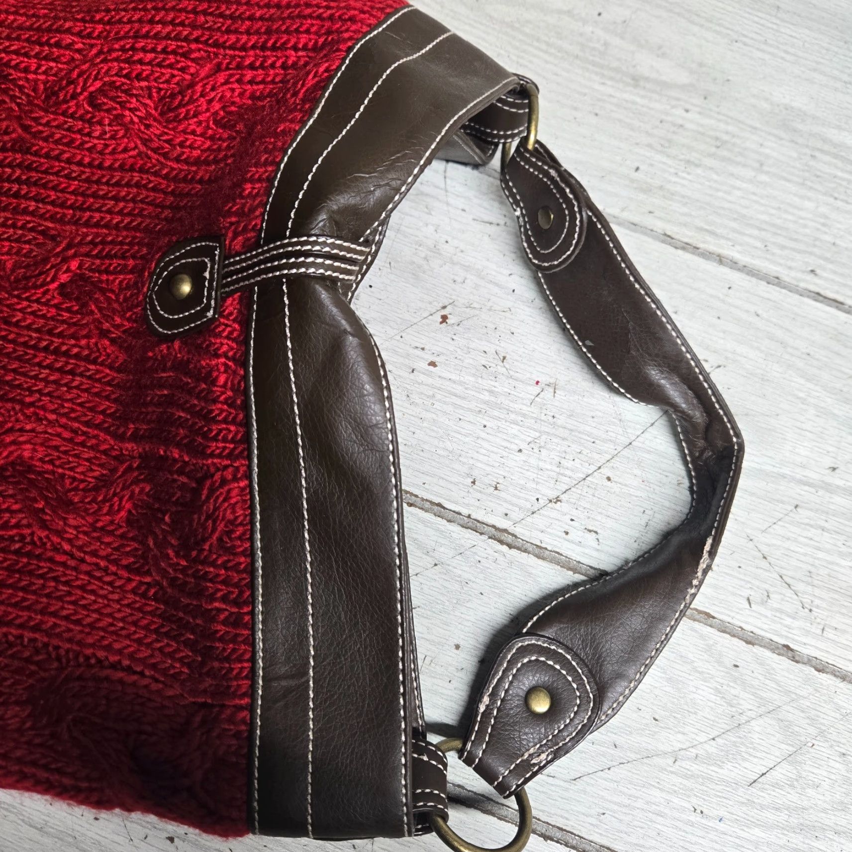 Old Navy Old Navy Purse Shoulder Bag Ladies Lace Canvas Red Leather Strap Bag Brown Leather Strap Purse Solid Red Purse Shoulder Bag Women Size ONE SIZE - 3 Thumbnail