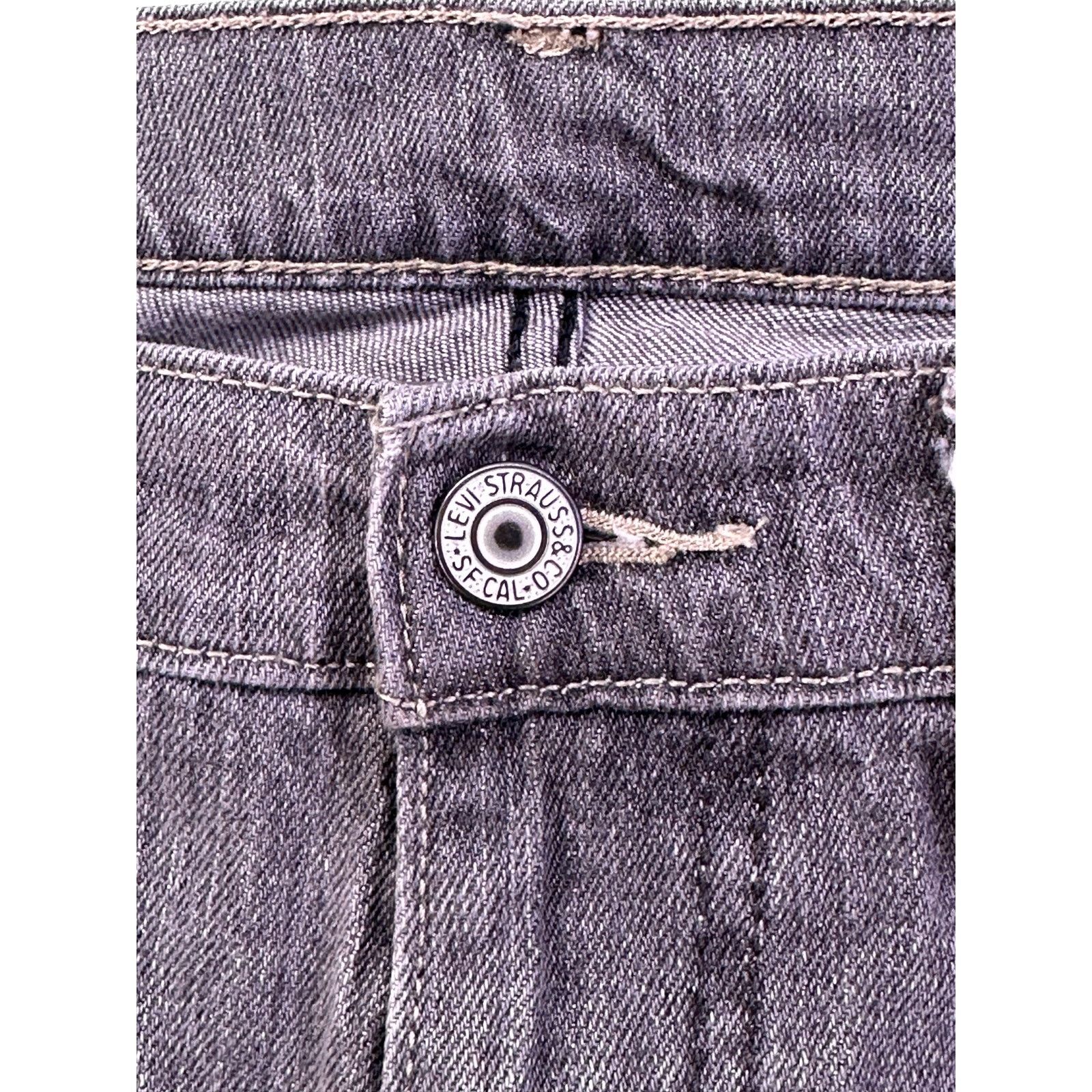 Levi's Vintage 2002 Levi’s Dark Gray Jeans Size w34 L30 straightfit Size US 34 / EU 50 - 6 Thumbnail