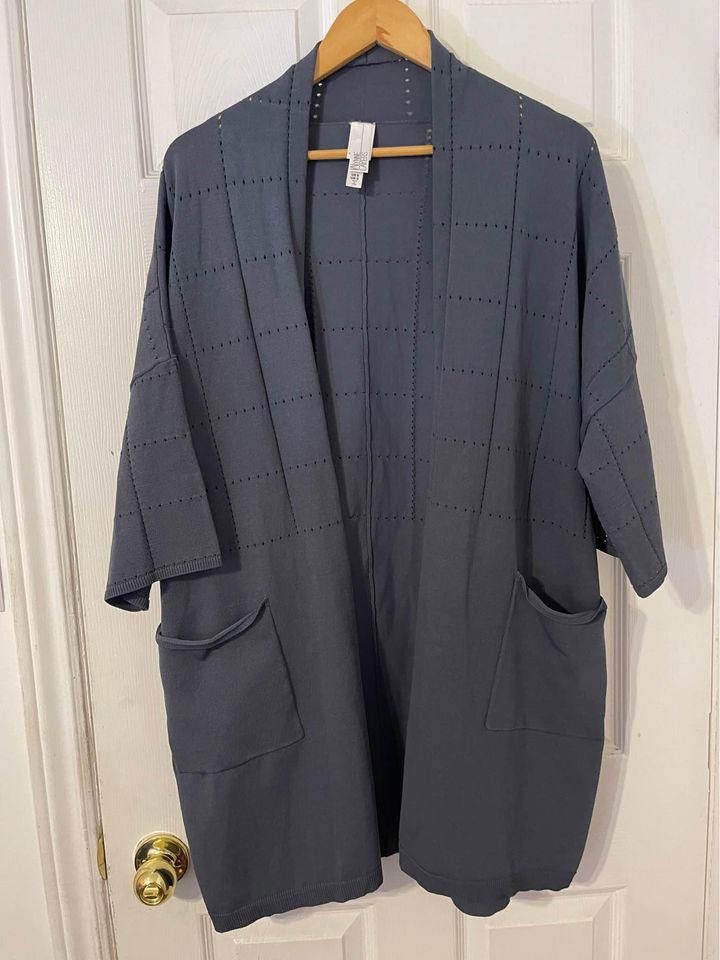 Designer Beautiful Blue Oversized Cardigan Size S, but fits up to M Size S / US 4 / IT 40 - 1 Thumbnail