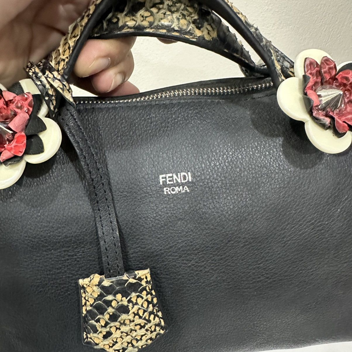 Fendi FENDI ROMA BLACK LEATHER AND PHYTON SMALL BY THE WAY SATCHEL Size ONE SIZE - 6 Thumbnail