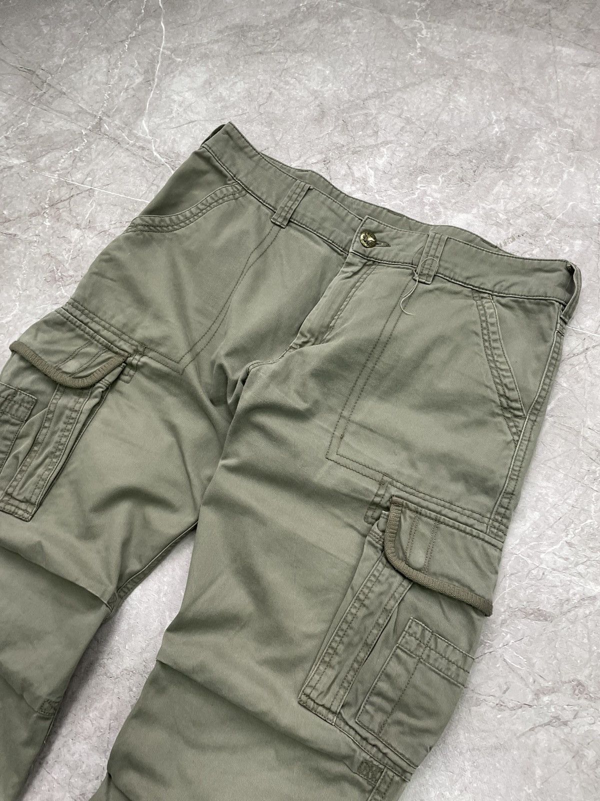 Japanese Brand × Vintage Vintage 90's Japanese Bondage Zip Bootcut Beige Cargo Pants Size US 34 / EU 50 - 3 Thumbnail