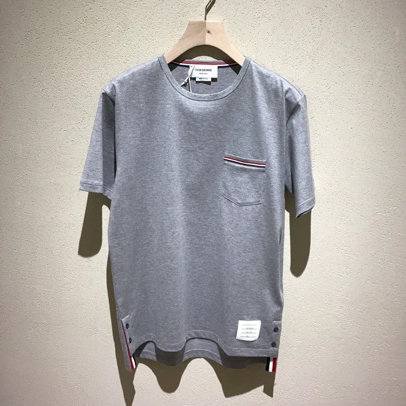 Thom Browne Thom Browne Round neck short sleeve T-shirt Size US L / EU 52-54 / 3 - 1 Thumbnail