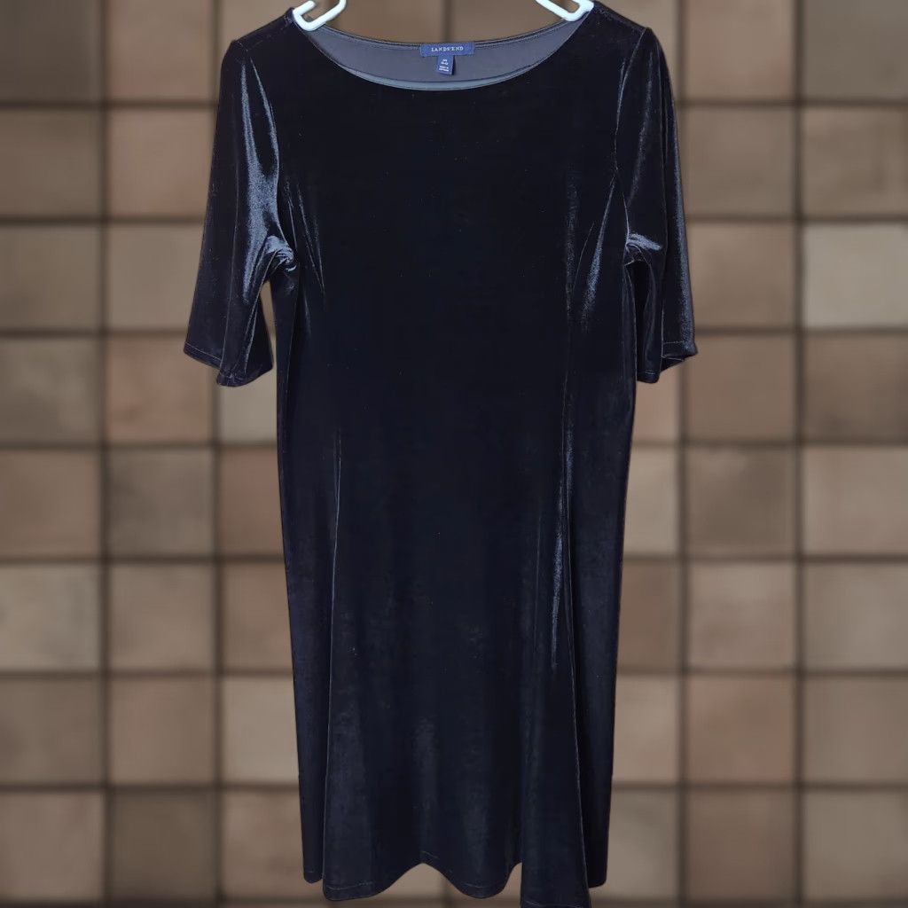 Lands' End VINTAGE Lands' End Black Velvet Half Sleeve Knee Length A-Line Dress M 10/12 Womens Black Velvet Party Cocktail Holiday Whimsigoth Womens Dress Size M / US 6-8 / IT 42-44 - 1 Thumbnail