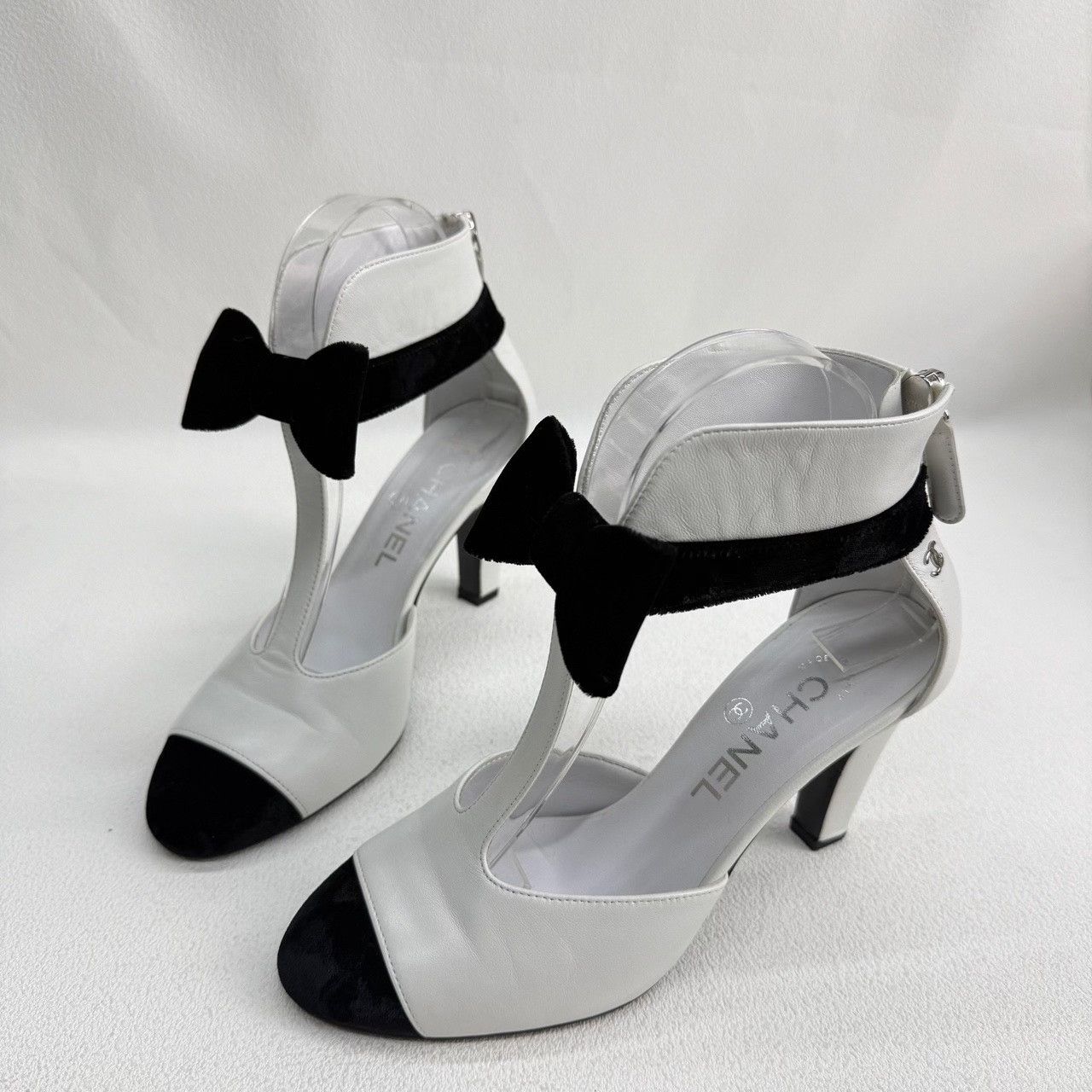 Chanel Chanel Black Sandals us_6 Women Size US 6 / IT 36 - 1 Thumbnail
