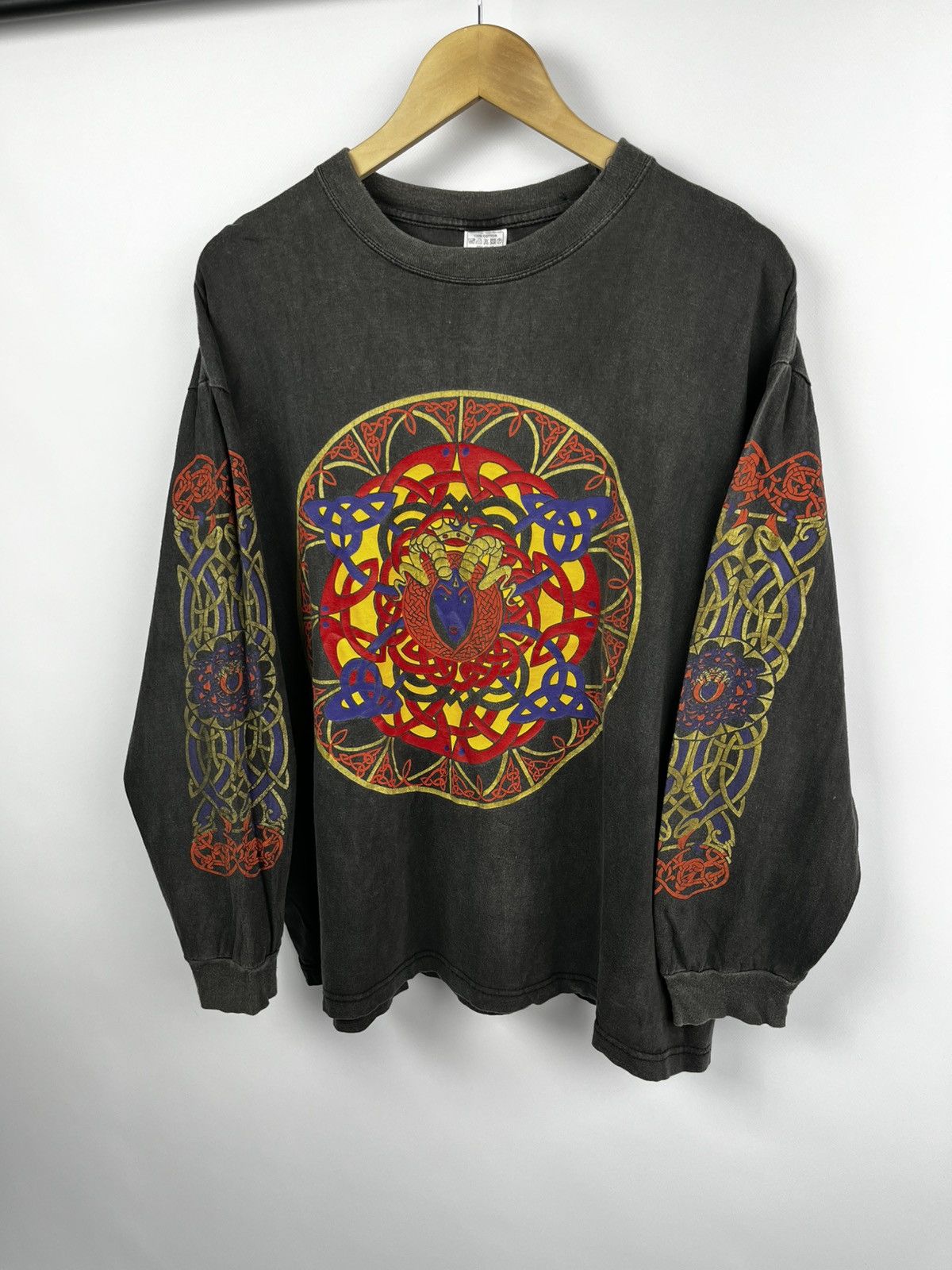 Vintage CELTIC vintage long sleeve 90s black metal Size US XL / EU 56 / 4 - 3 Thumbnail