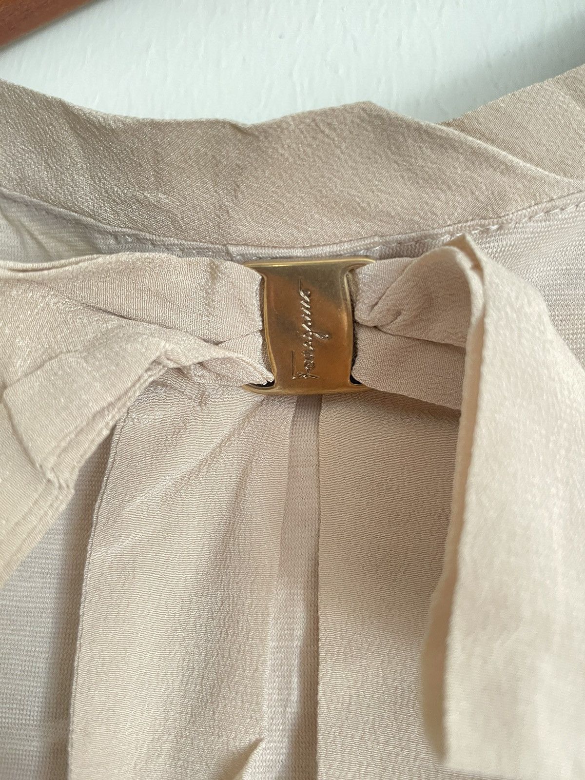 Salvatore Ferragamo Salvatore Ferragamo Blouse Size XS / US 0-2 / IT 36-38 - 4 Thumbnail