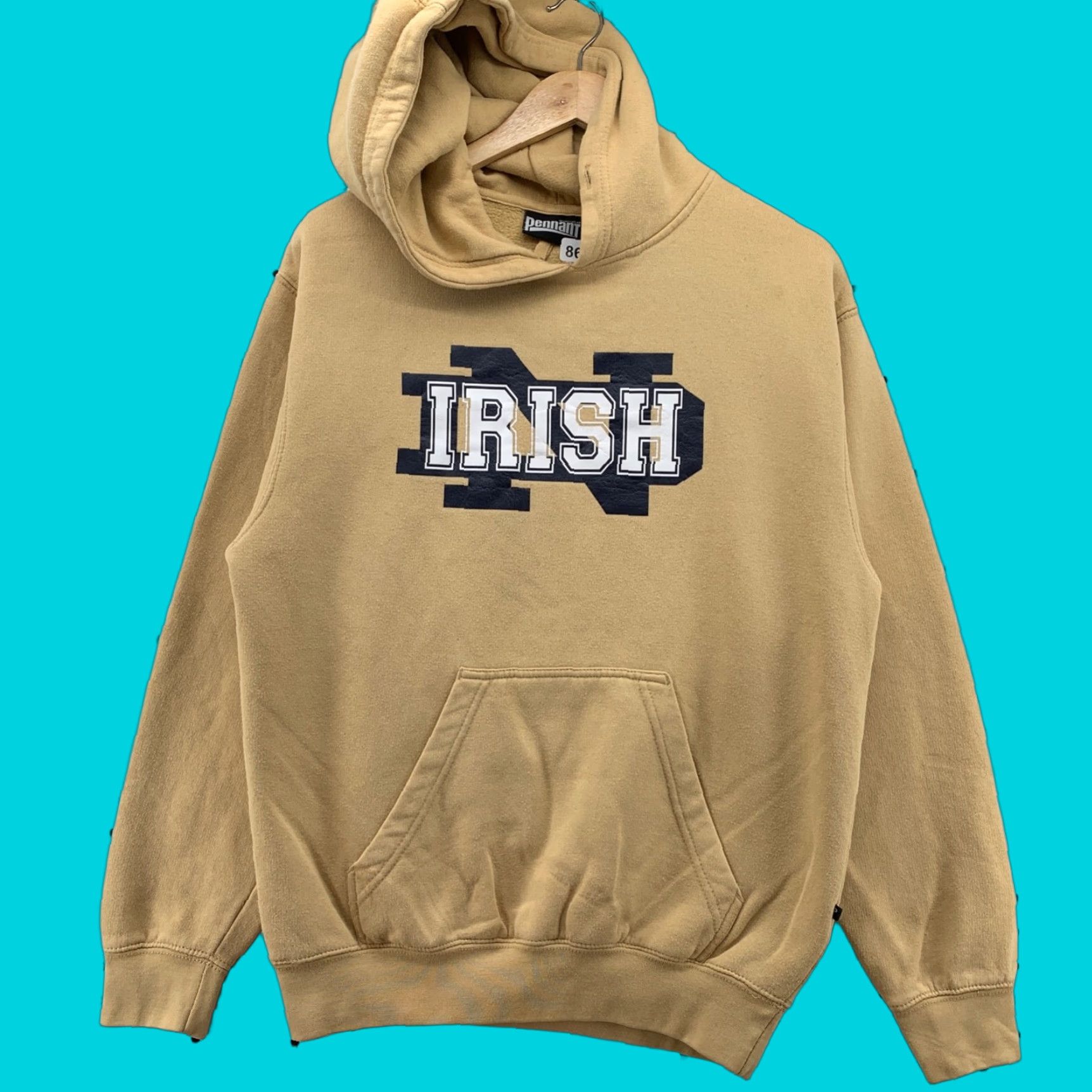 NCAA VINTAGE Pennant Notre Dame Hoodie Sweatshirt Unisex Adults XS Brown Graphic Print Pullover Hooded Notre Dame 90s Mens Womens Size US XS / EU 42 / 0 - 1 Thumbnail