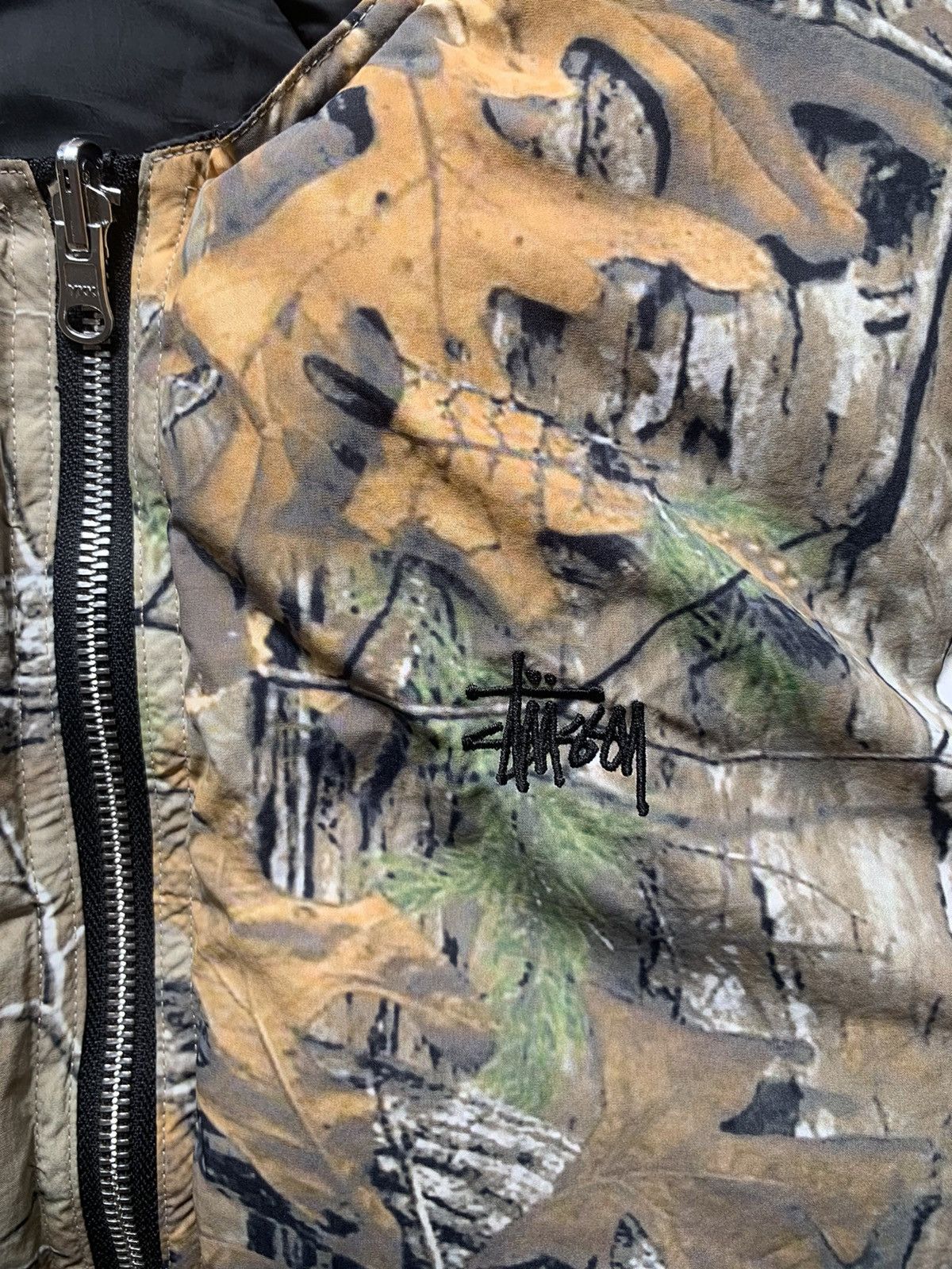 Stussy REVERSIBLE DOWN WORKGEAR VEST カーキ Stussy Stussy Workgear Reversible Puffer Vest. | Grailed