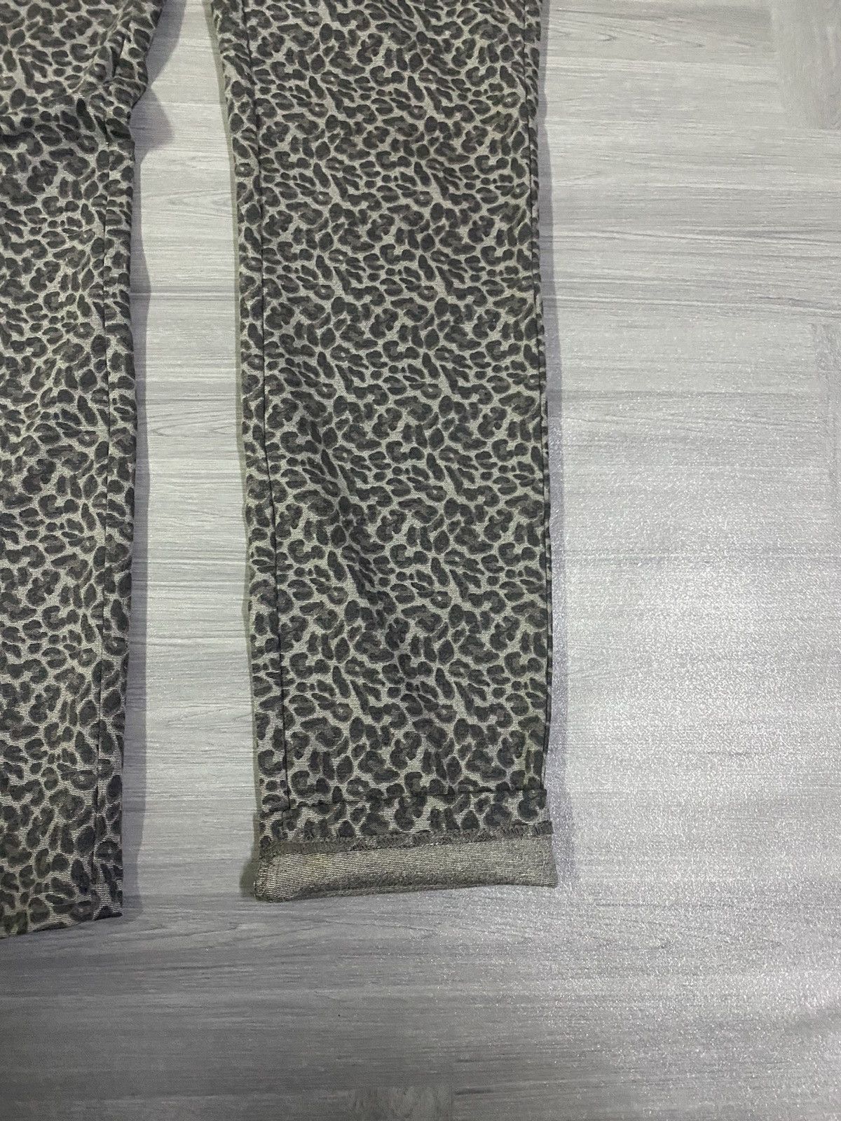 Calvin Klein Calvin Klein Leopard Skinny Size 31" - 7 Thumbnail