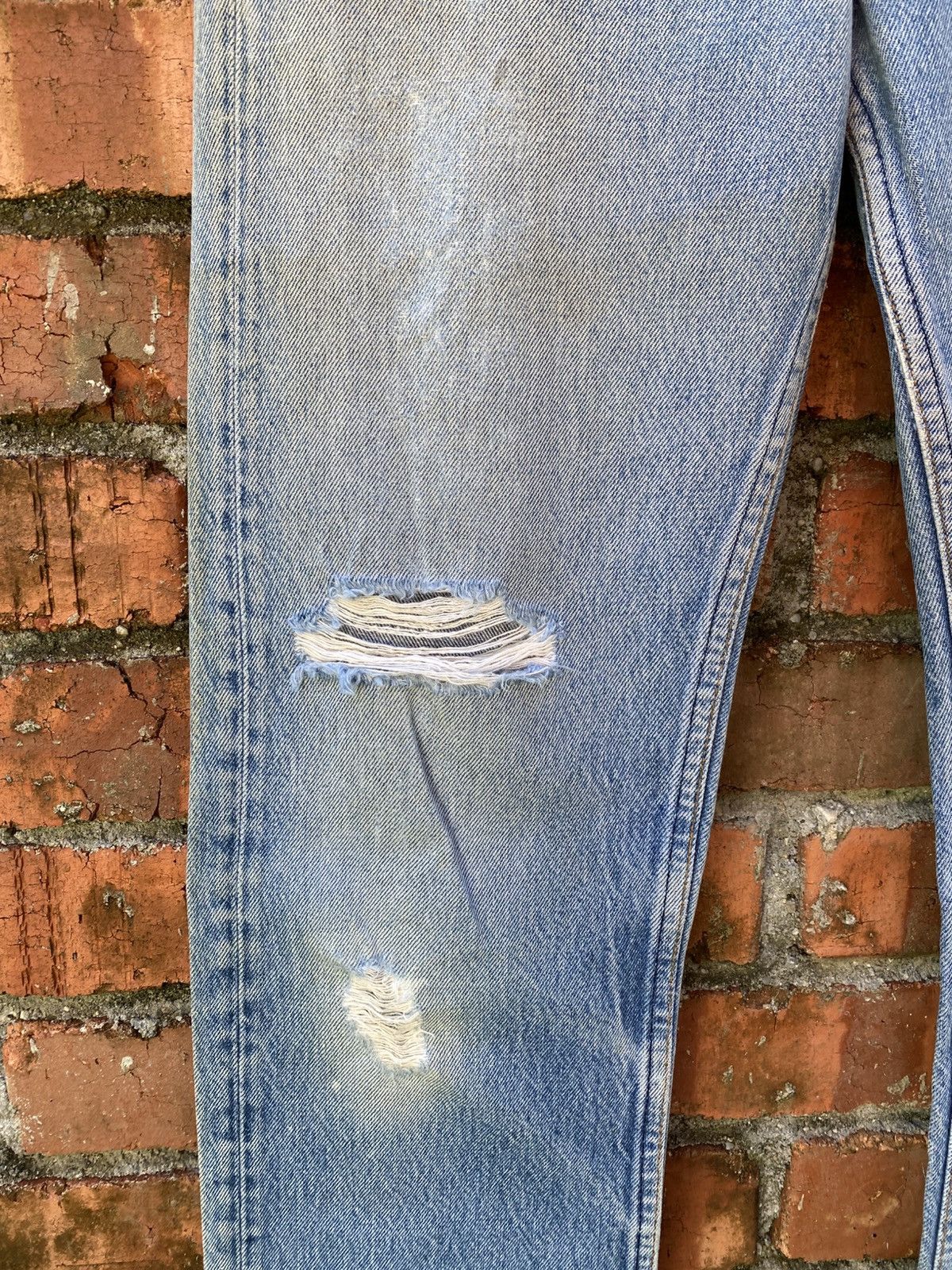 Levi's × Levi's Vintage Clothing × Vintage W29x29 Vintage levi's 501 distressed made in USA cut off Size US 29 - 4 Thumbnail
