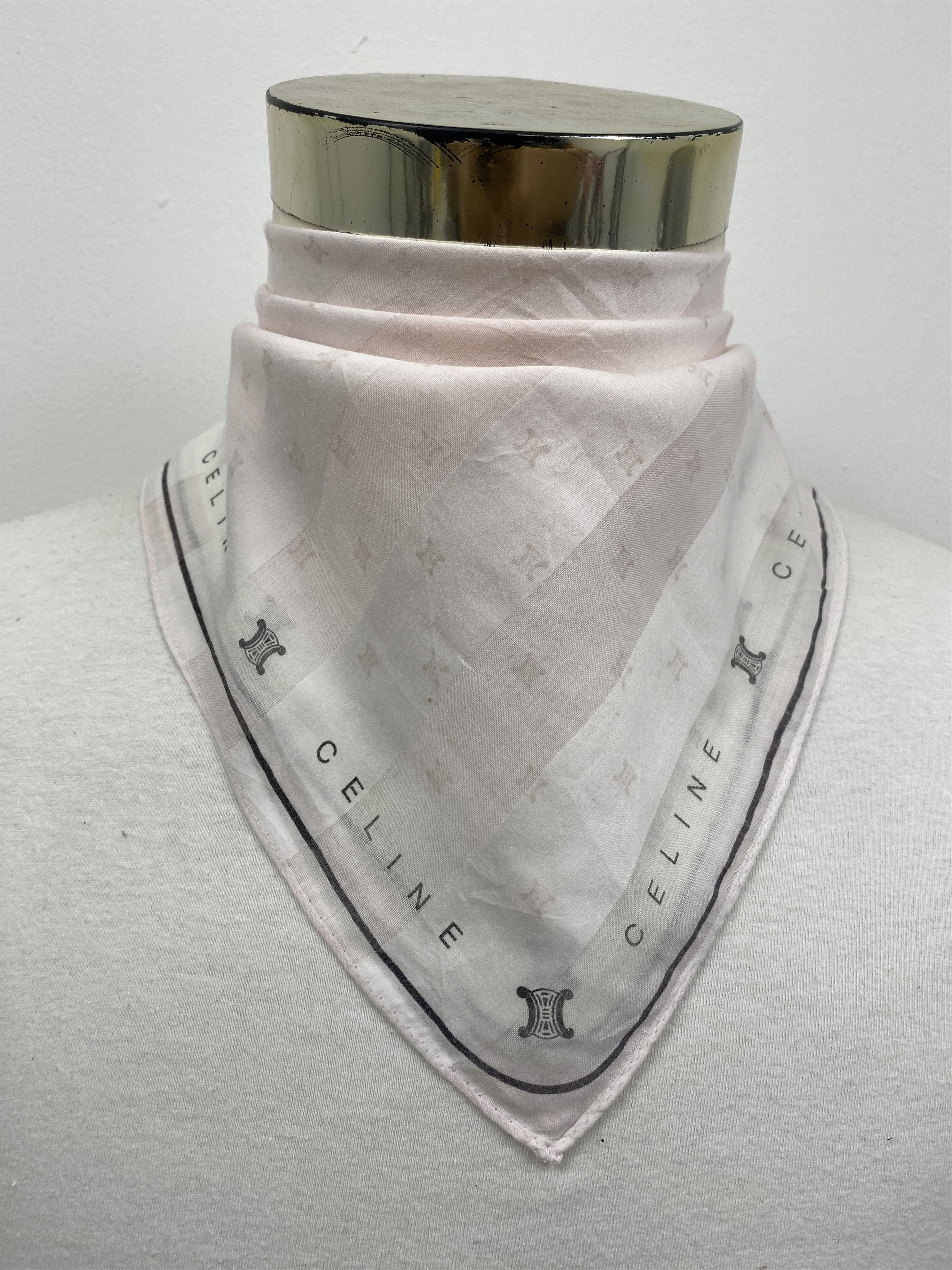 Celine × Vintage Celine Handkerchief / Bandana / Neckerchief HKC0213 Size ONE SIZE - 1 Thumbnail